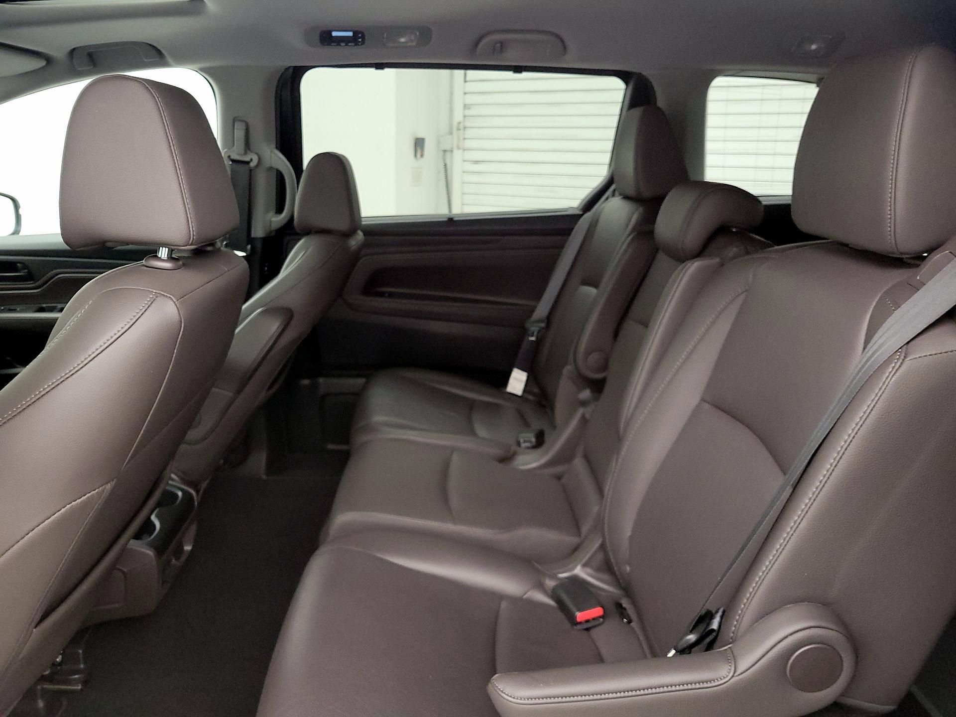 Thumbnail: 2020 Honda Odyssey - 20