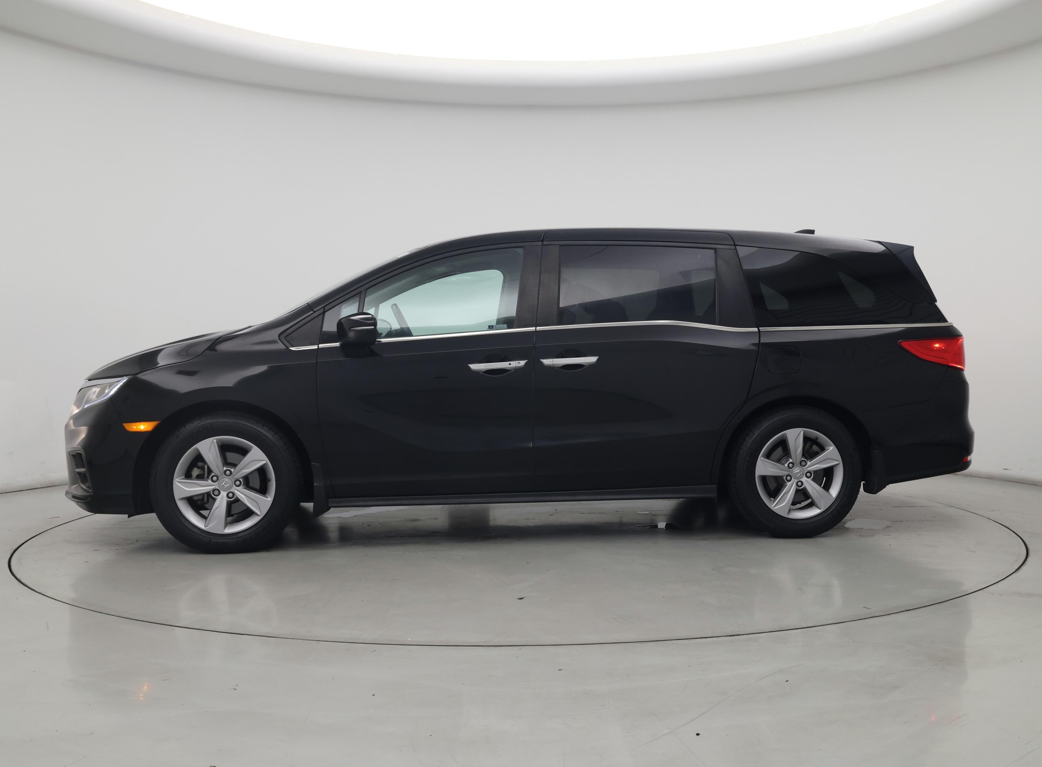 Thumbnail: 2020 Honda Odyssey - 3