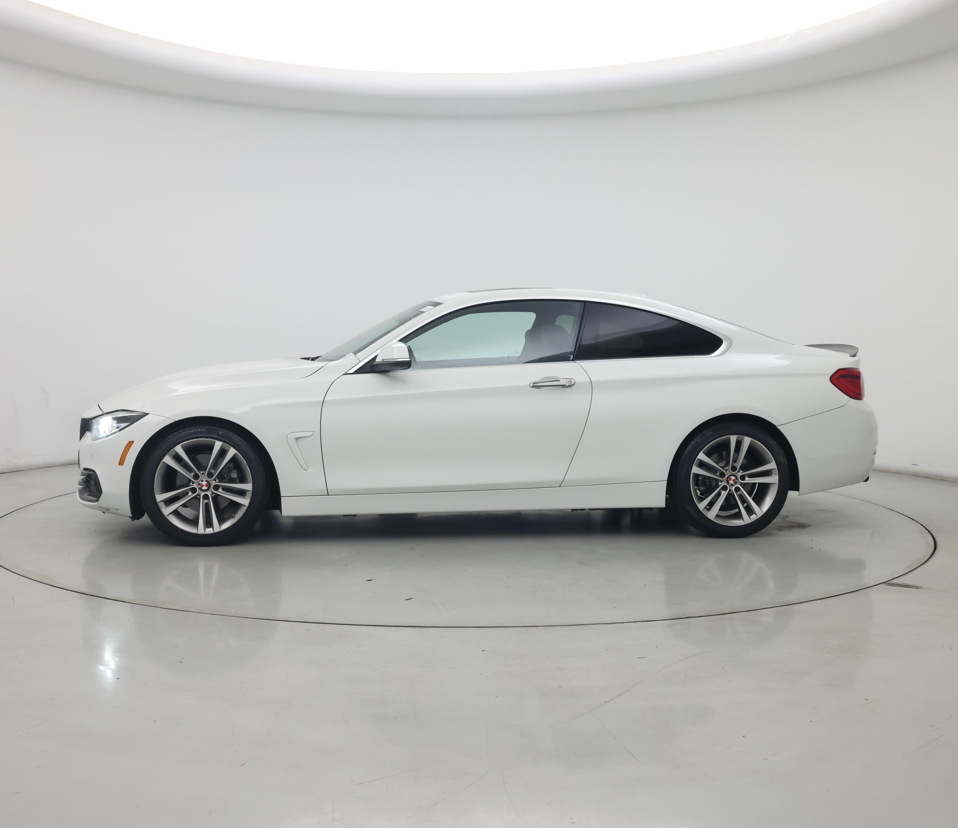Thumbnail: 2019 BMW 4 Series - 3