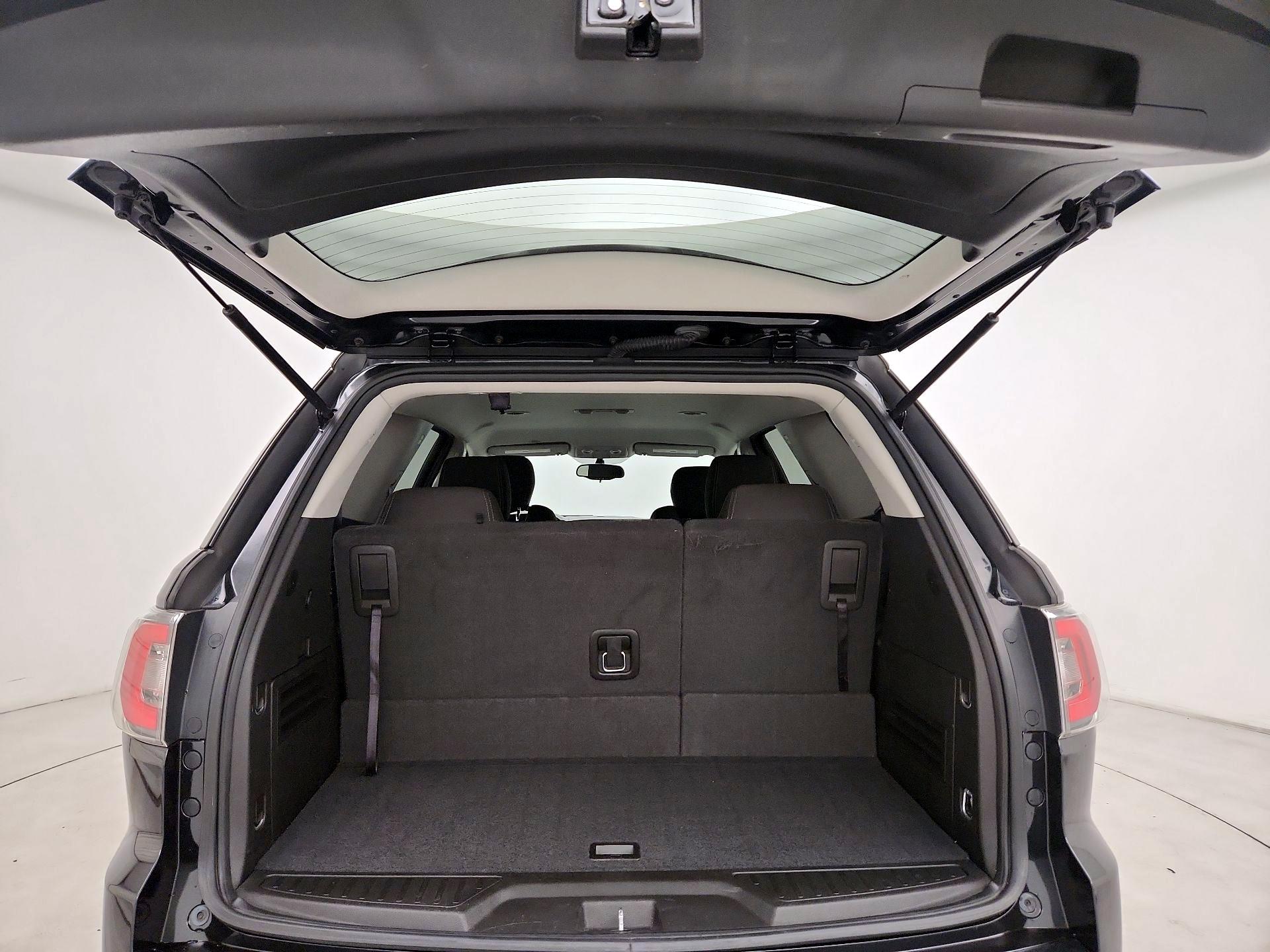 Thumbnail: 2015 GMC Acadia - 20