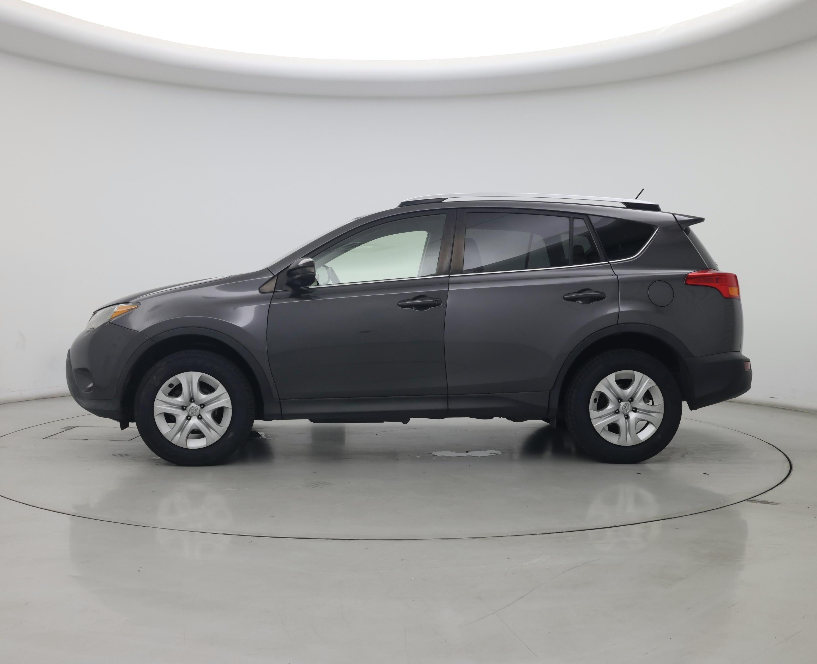 Thumbnail: 2014 Toyota RAV4 - 3