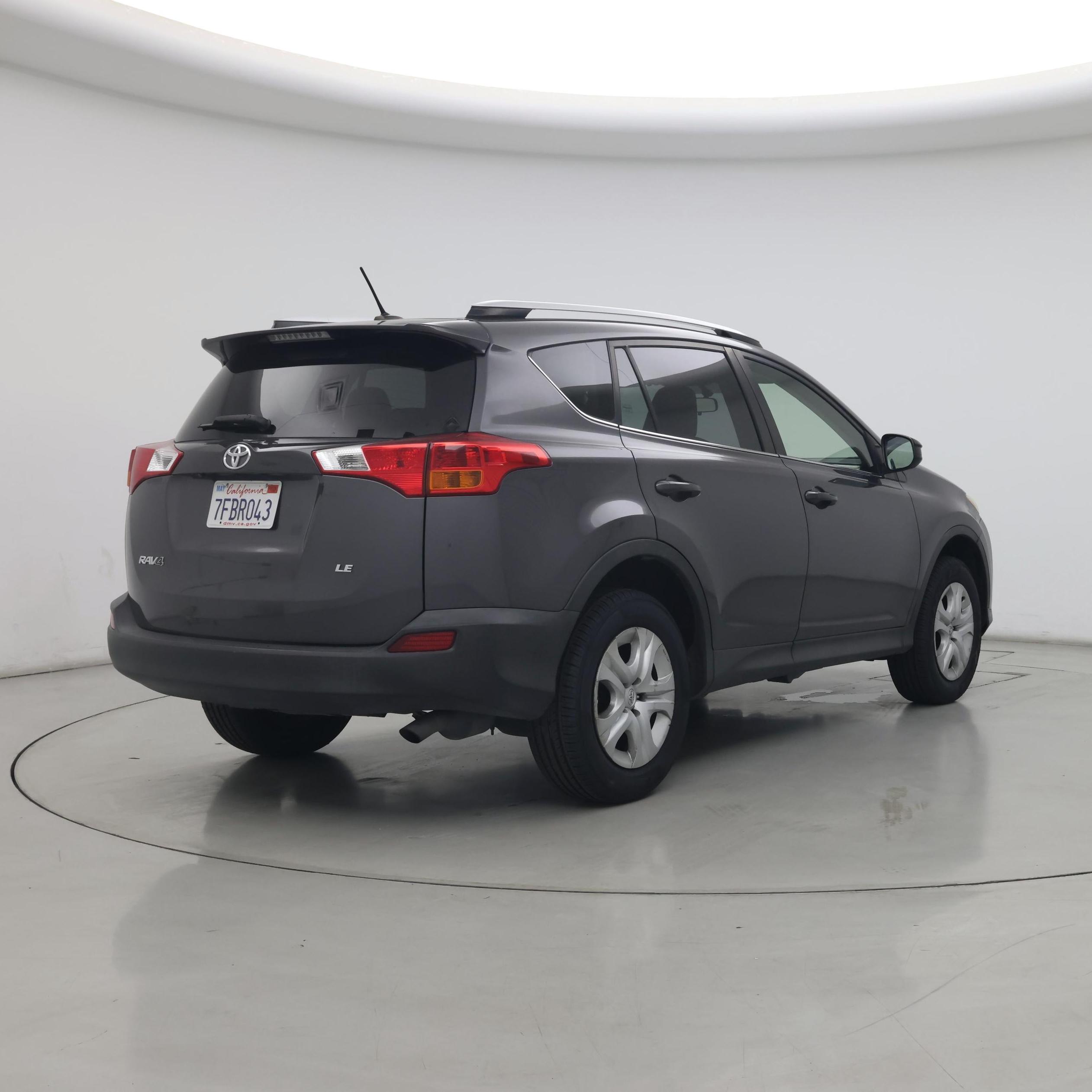 Thumbnail: 2014 Toyota RAV4 - 8