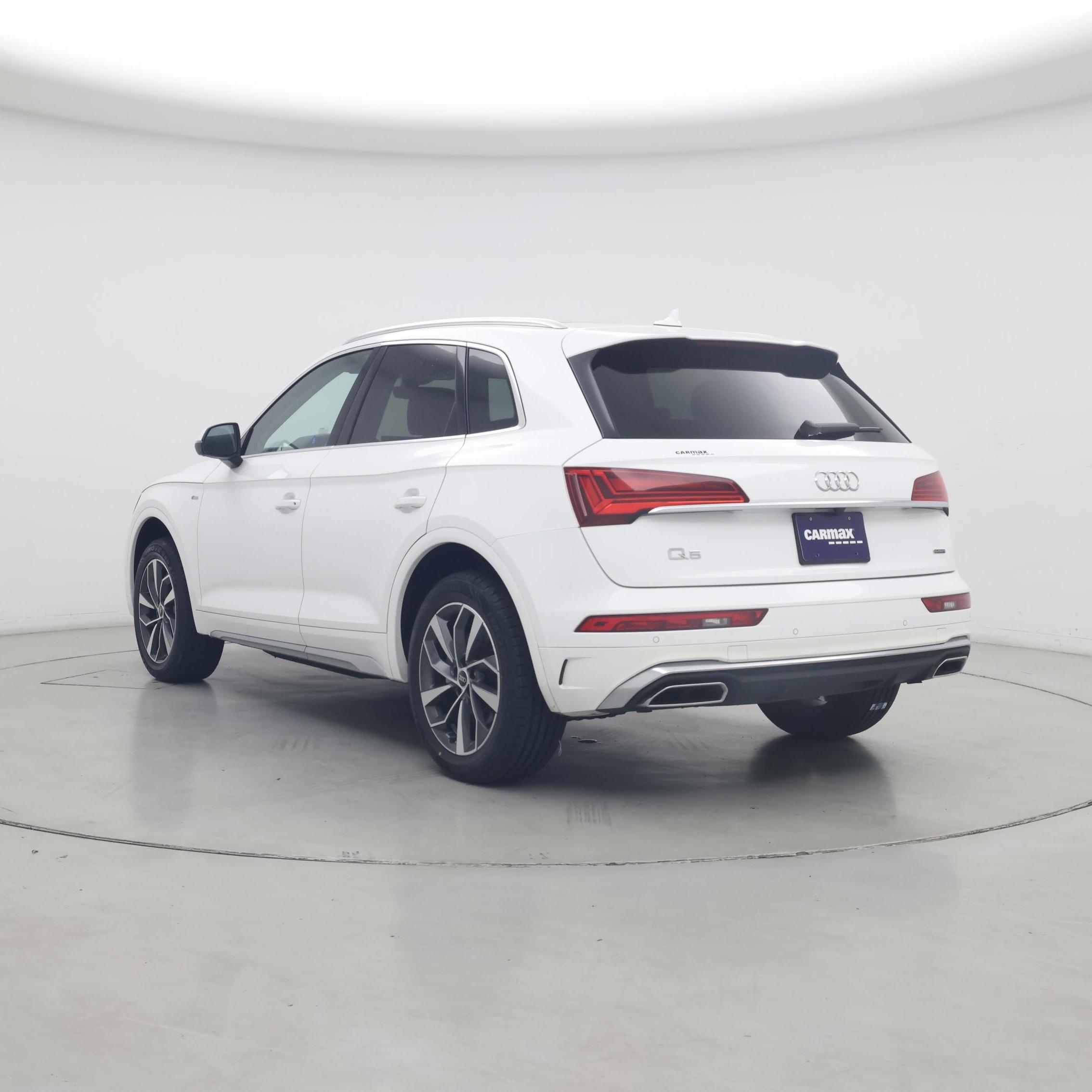 Thumbnail: 2023 Audi Q5 - 2