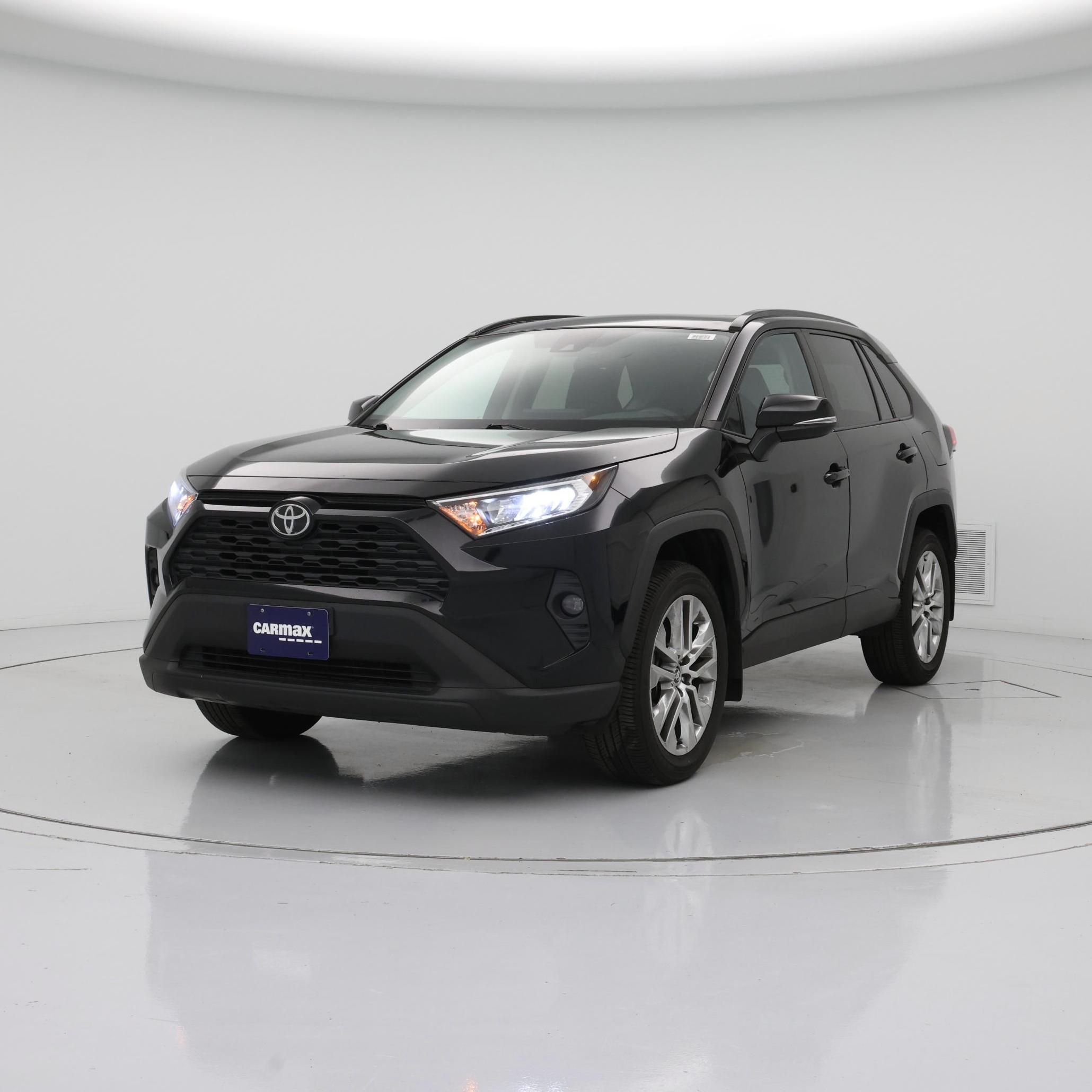 Thumbnail: 2020 Toyota RAV4 - 4