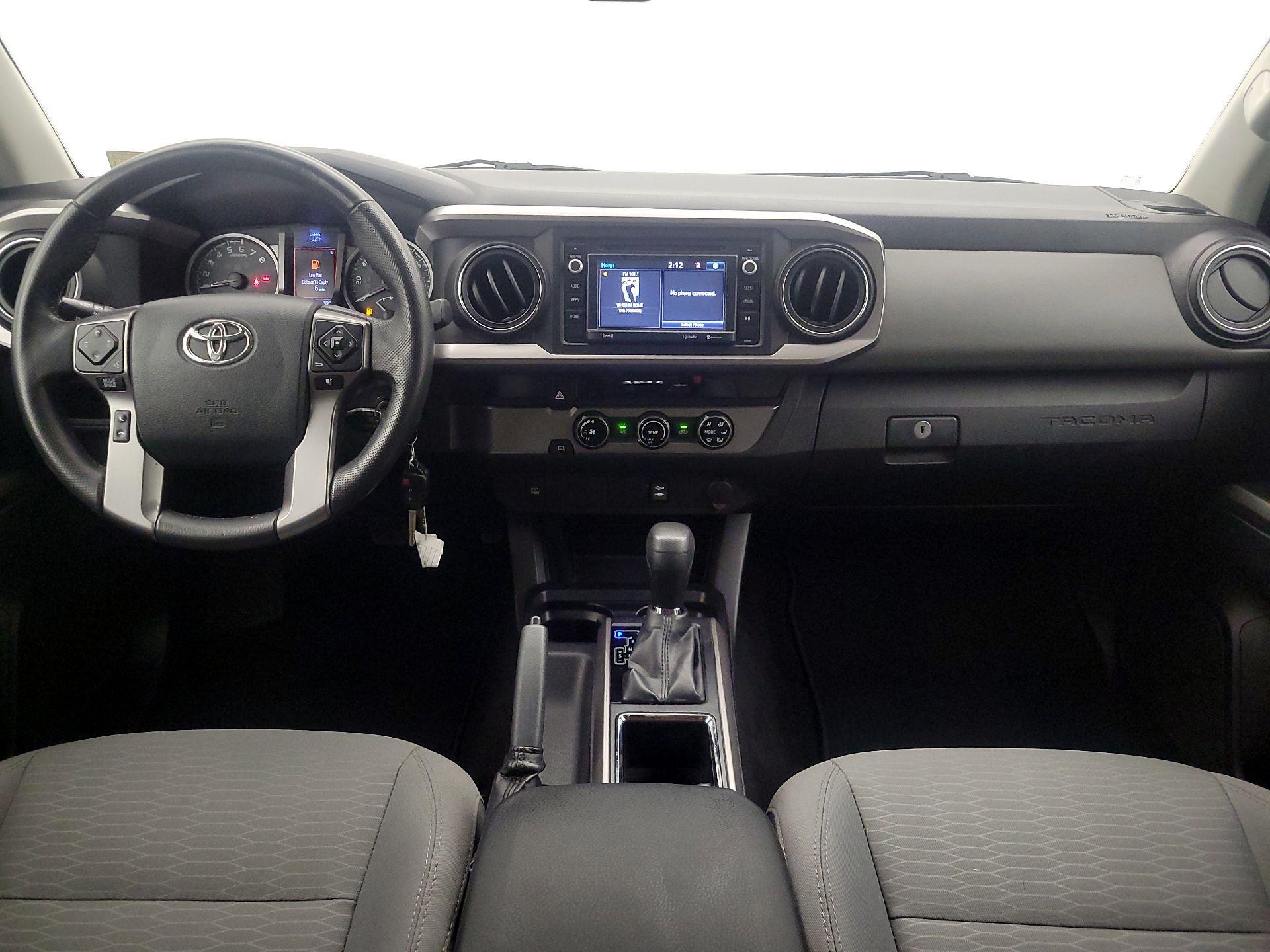 Thumbnail: 2017 Toyota Tacoma - 9
