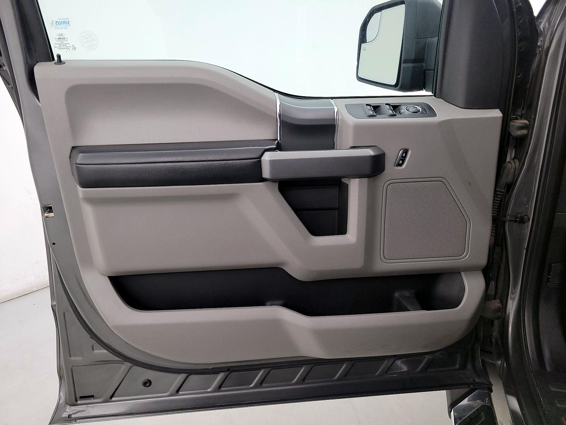 Thumbnail: 2016 Ford F-150 - 12