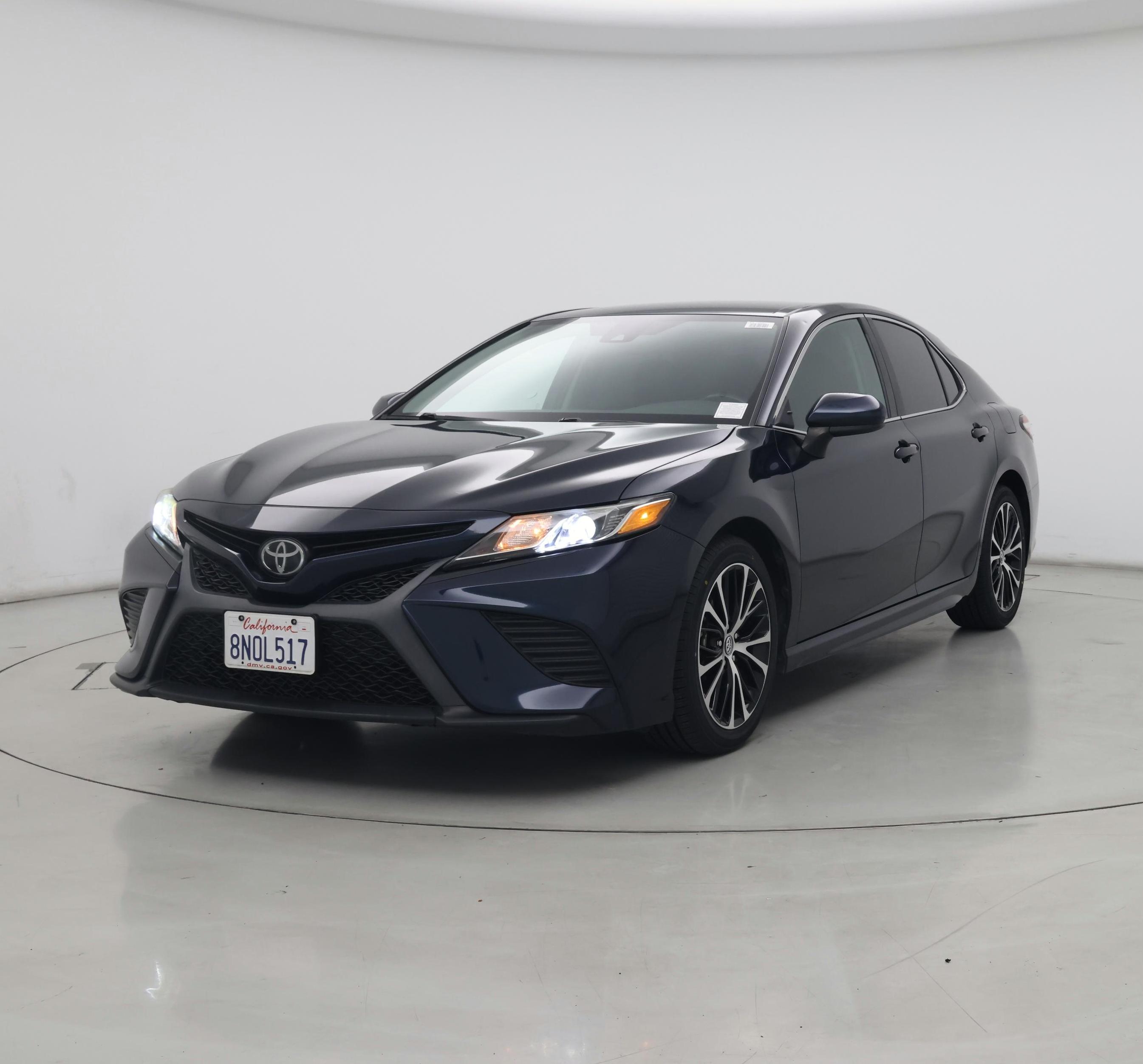 Thumbnail: 2020 Toyota Camry - 4