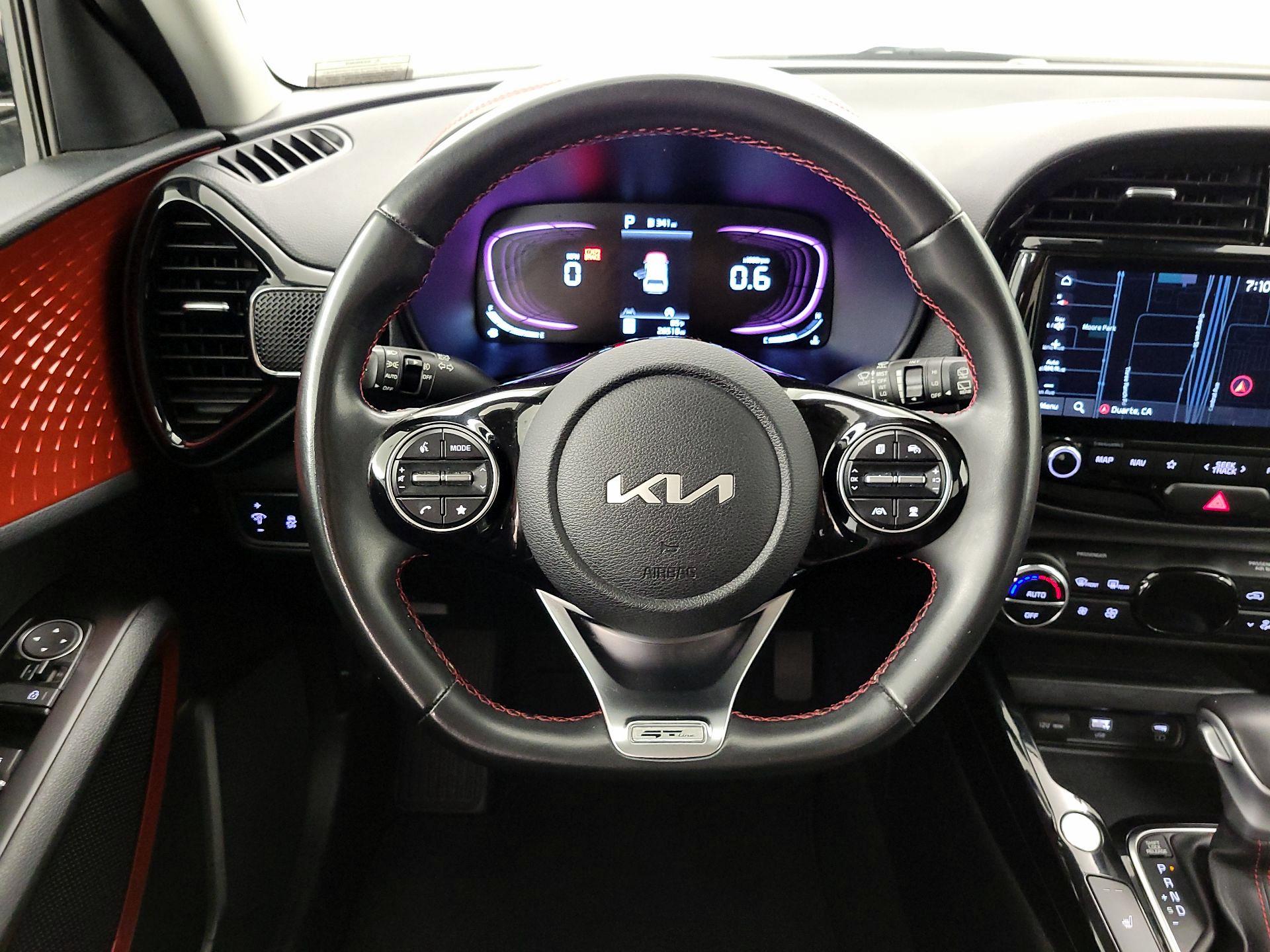 Thumbnail: 2023 Kia Soul - 10