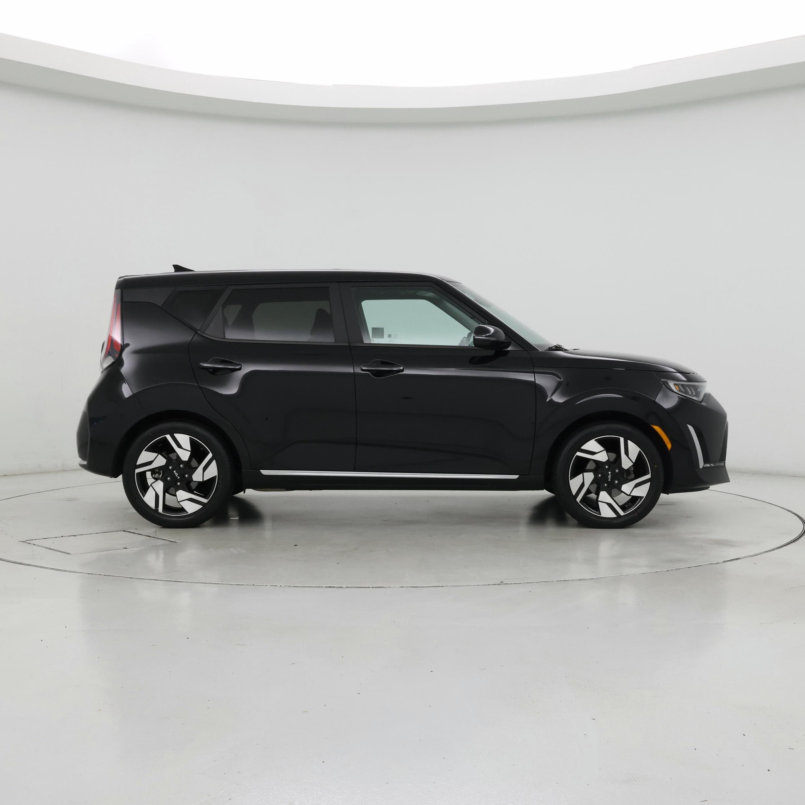 Thumbnail: 2023 Kia Soul - 7