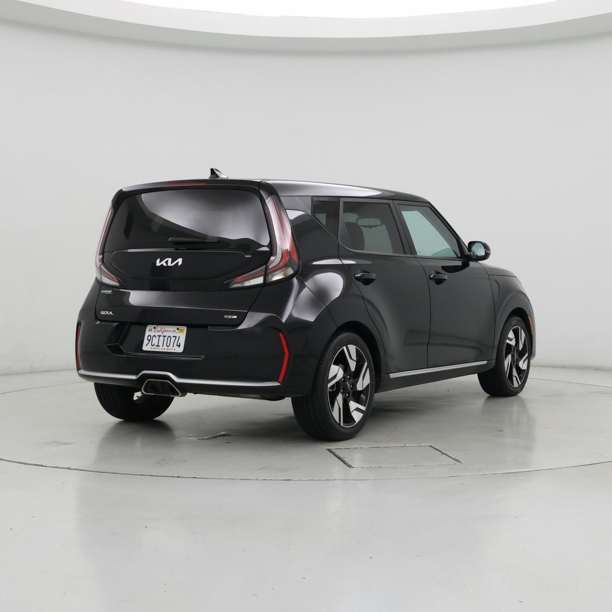 Thumbnail: 2023 Kia Soul - 8