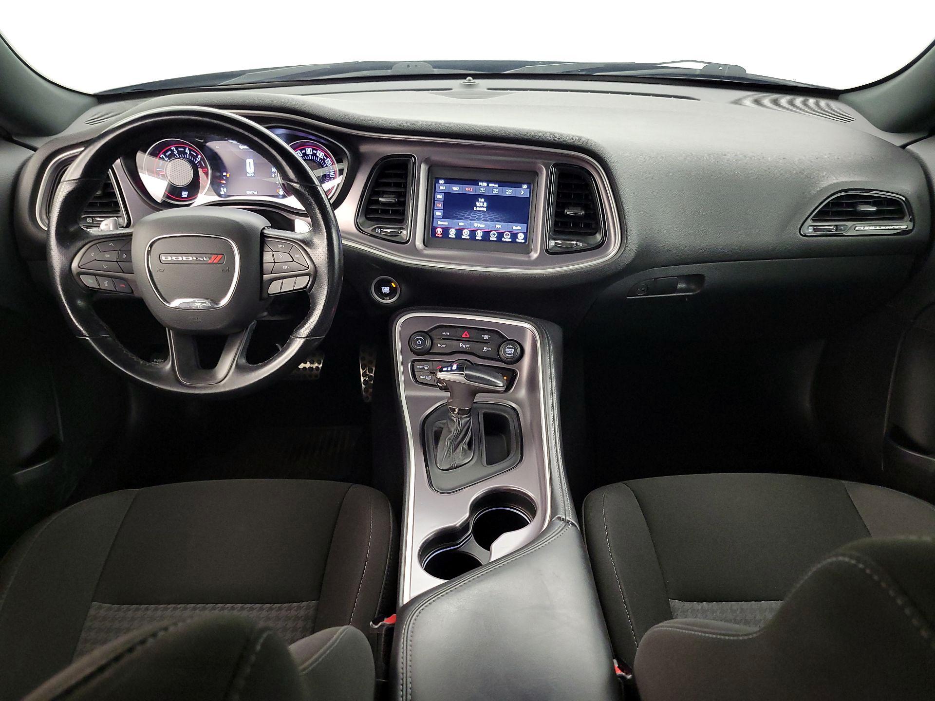 Thumbnail: 2019 Dodge Challenger - 9