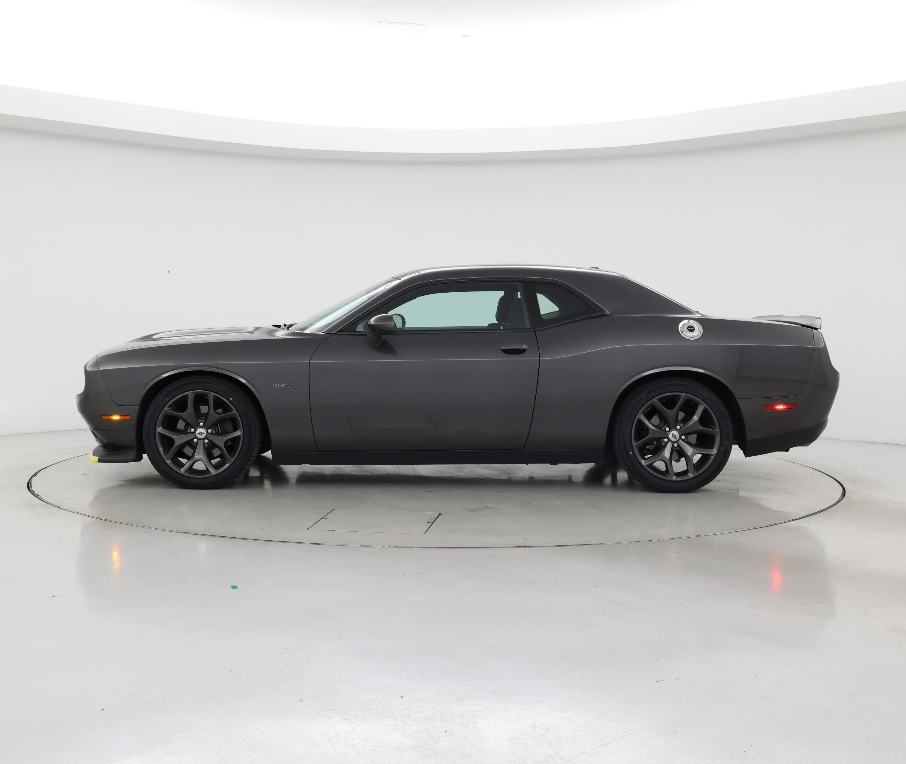 Thumbnail: 2019 Dodge Challenger - 3