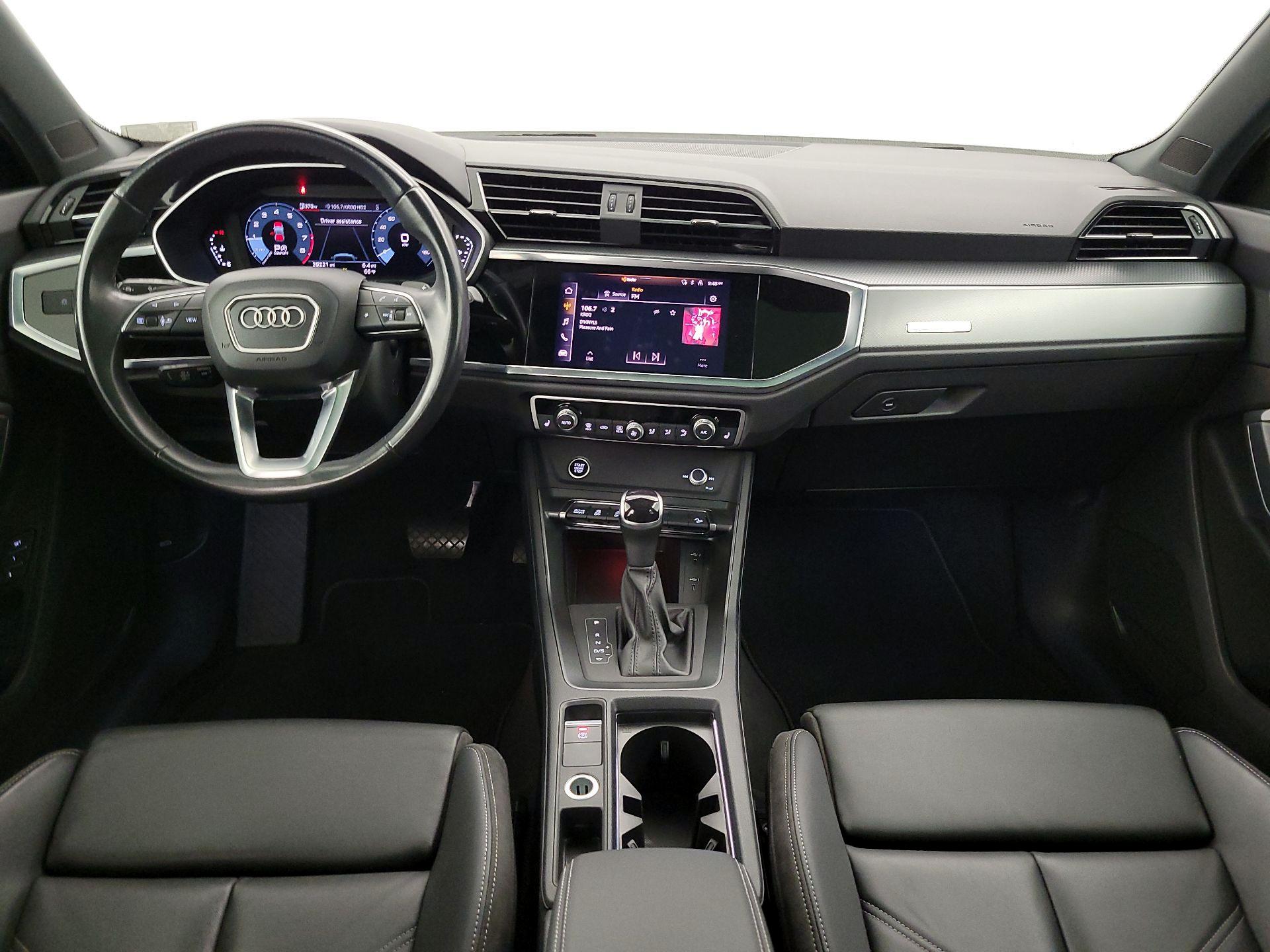 Thumbnail: 2022 Audi Q3 - 9