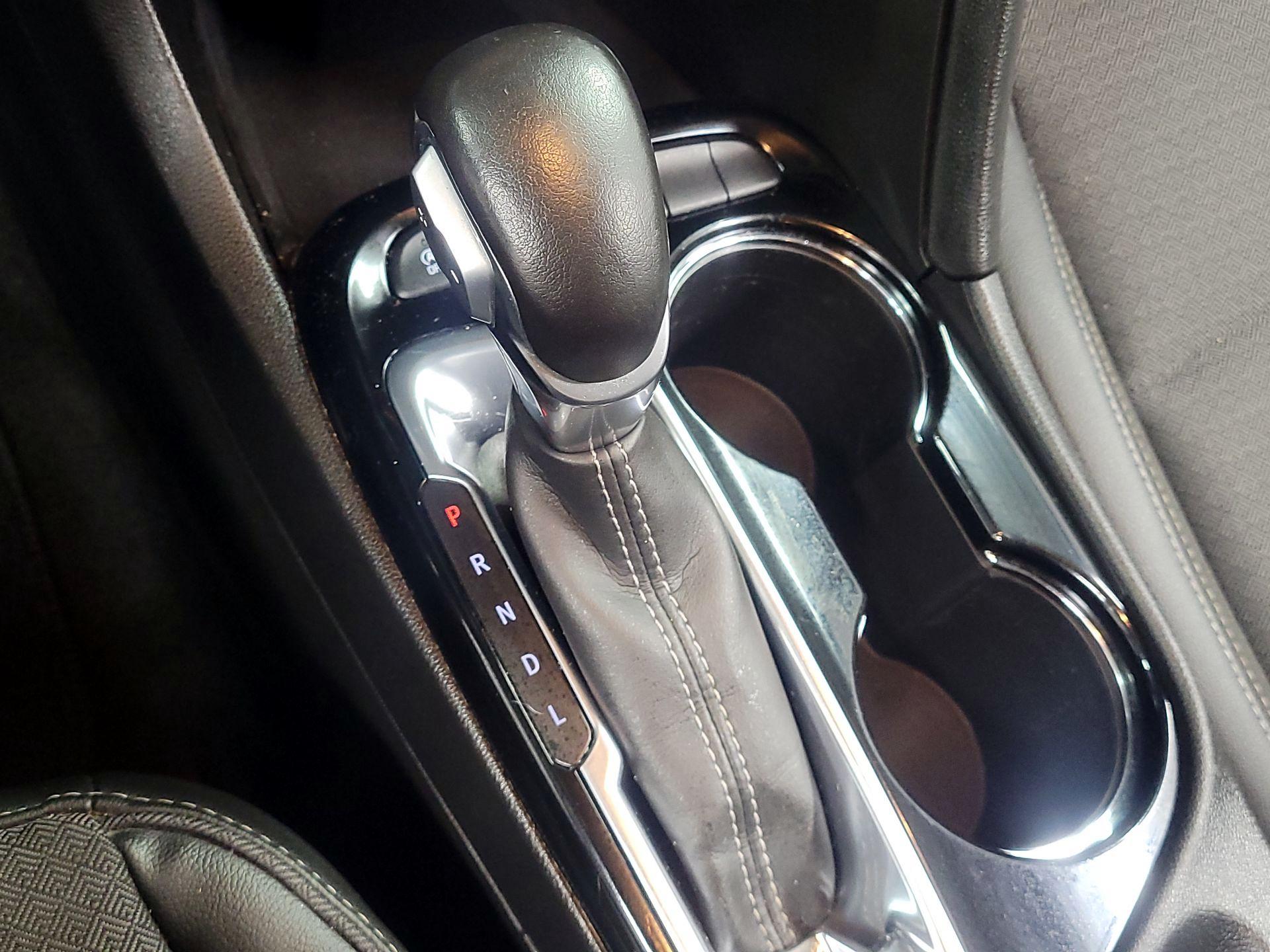 Thumbnail: 2021 Buick Encore GX - 15