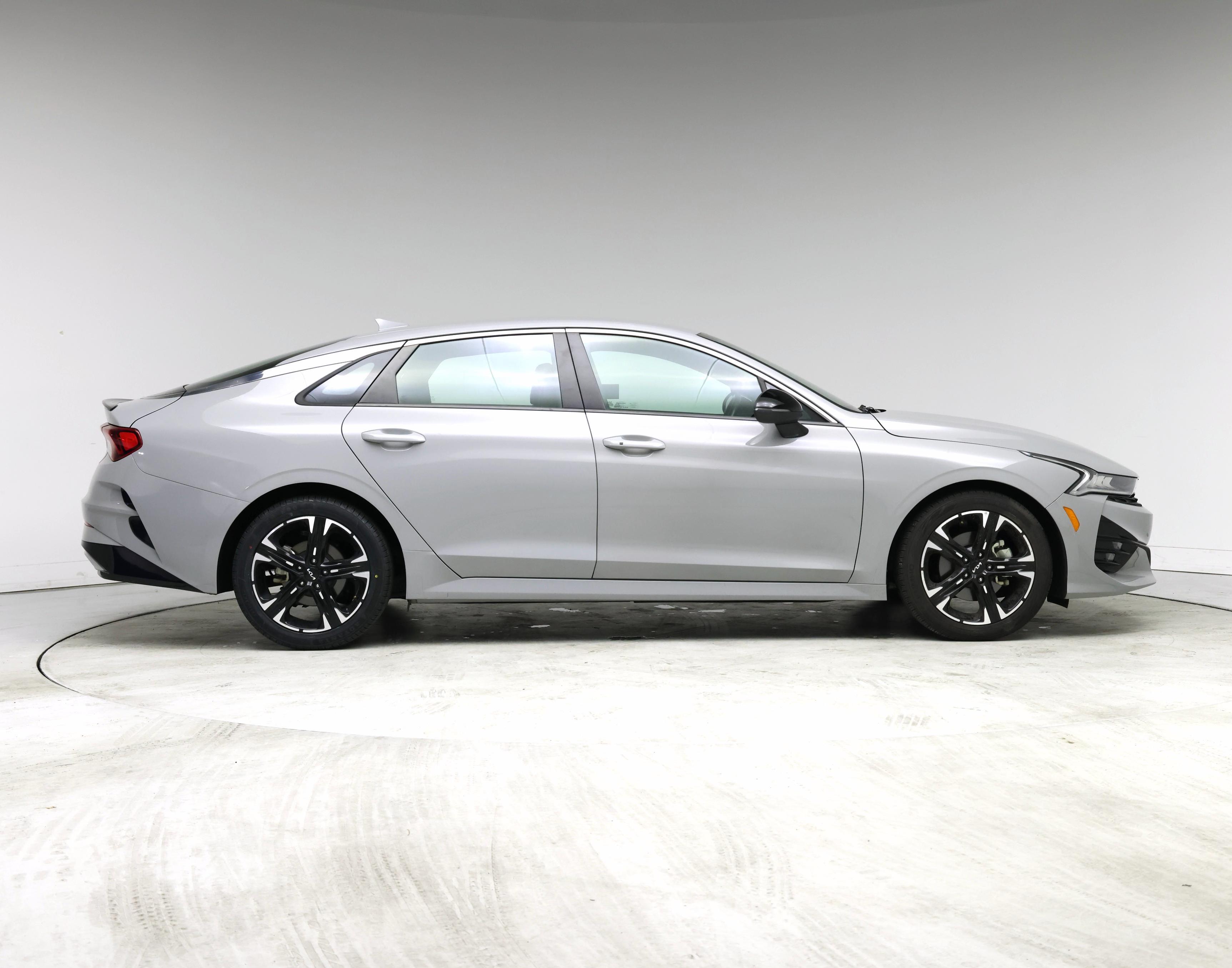 Thumbnail: 2022 Kia K5 - 7