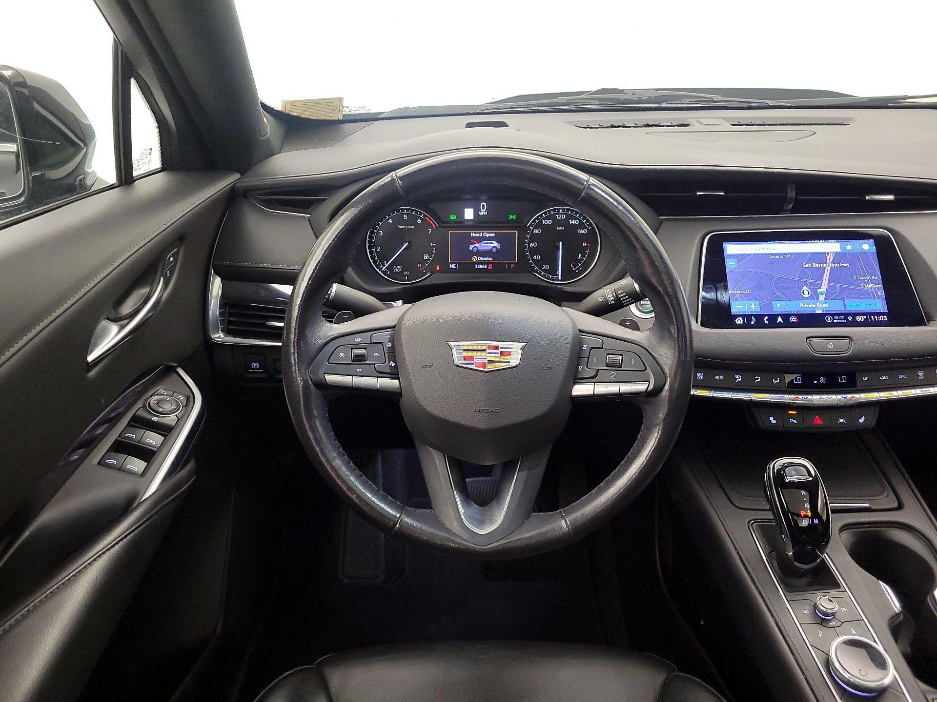 Thumbnail: 2023 Cadillac XT4 - 10