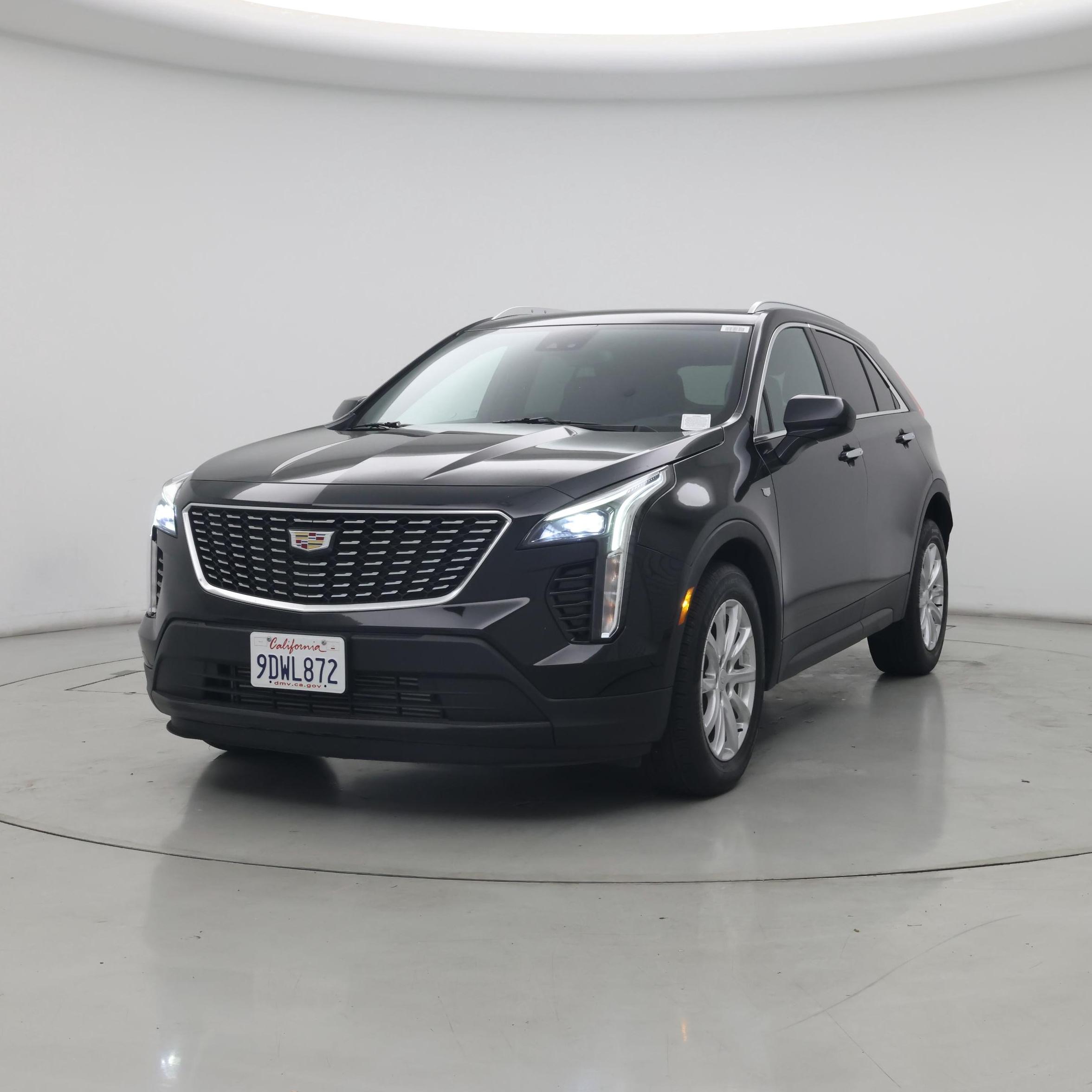 Thumbnail: 2023 Cadillac XT4 - 4