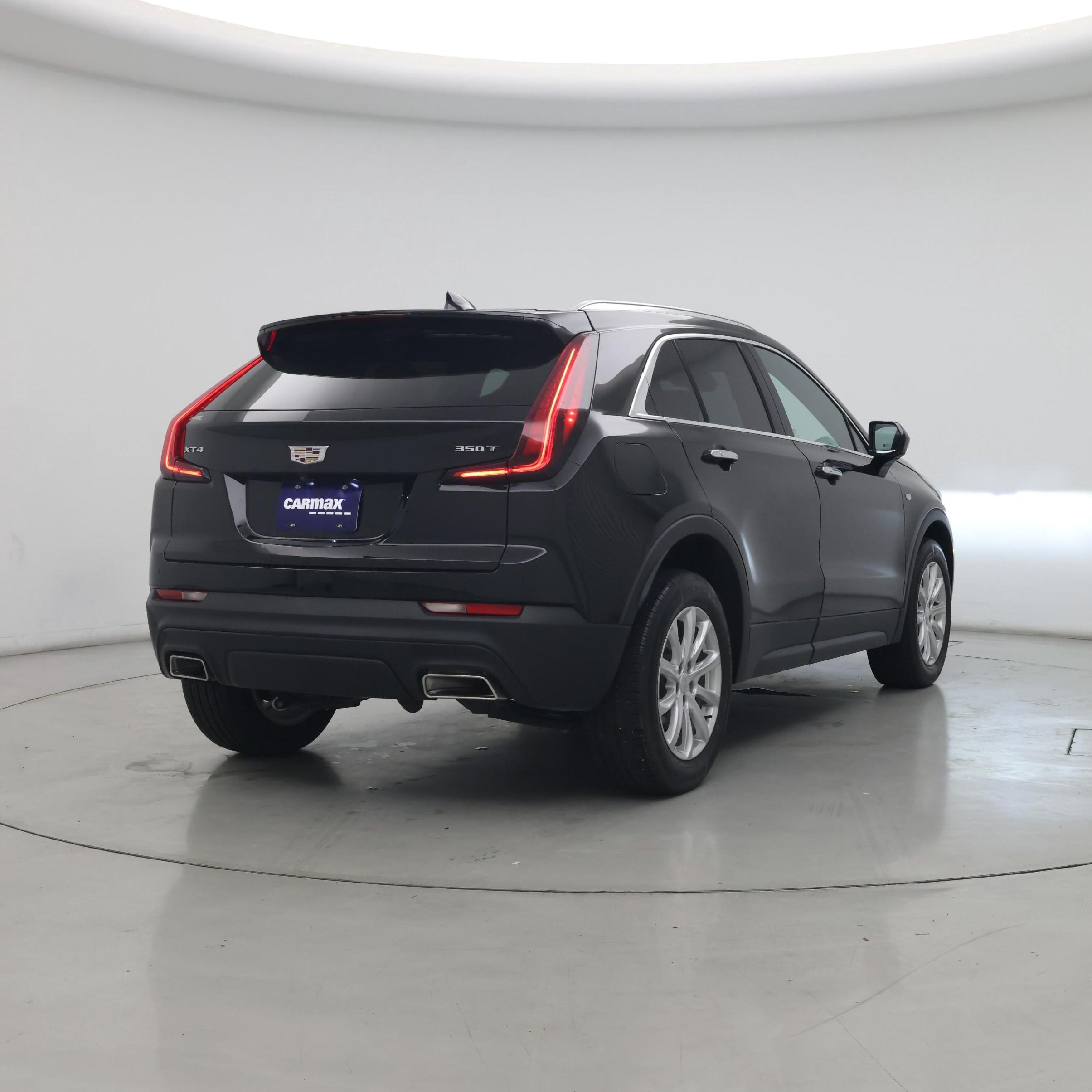 Thumbnail: 2023 Cadillac XT4 - 8