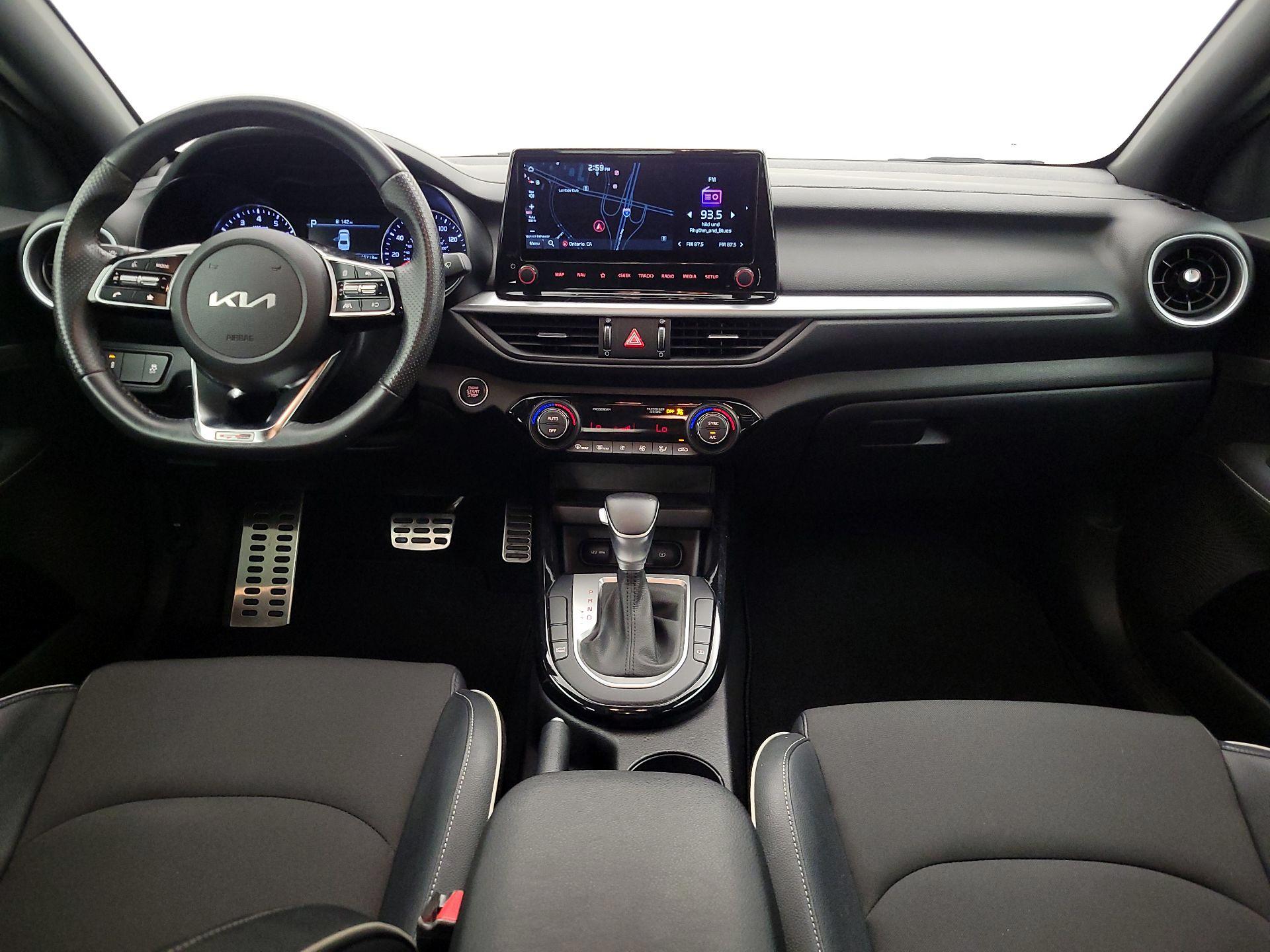 Thumbnail: 2023 Kia Forte - 9