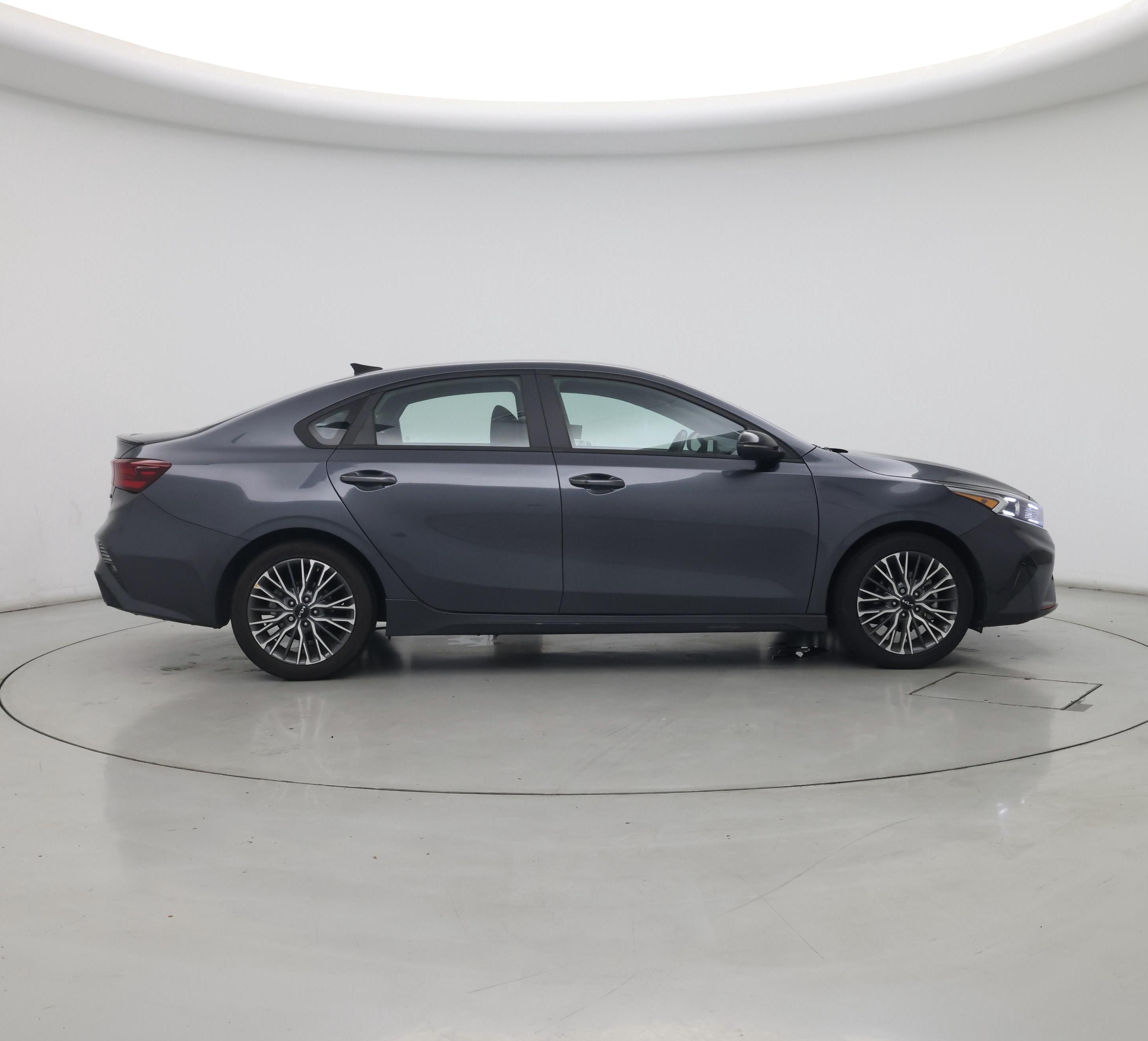 Thumbnail: 2023 Kia Forte - 7