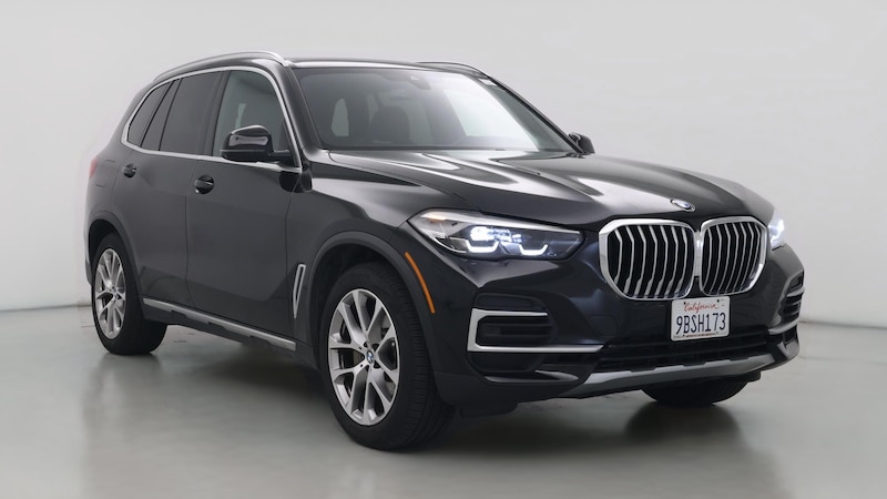 2022 BMW X5 sDrive40i Hero Image