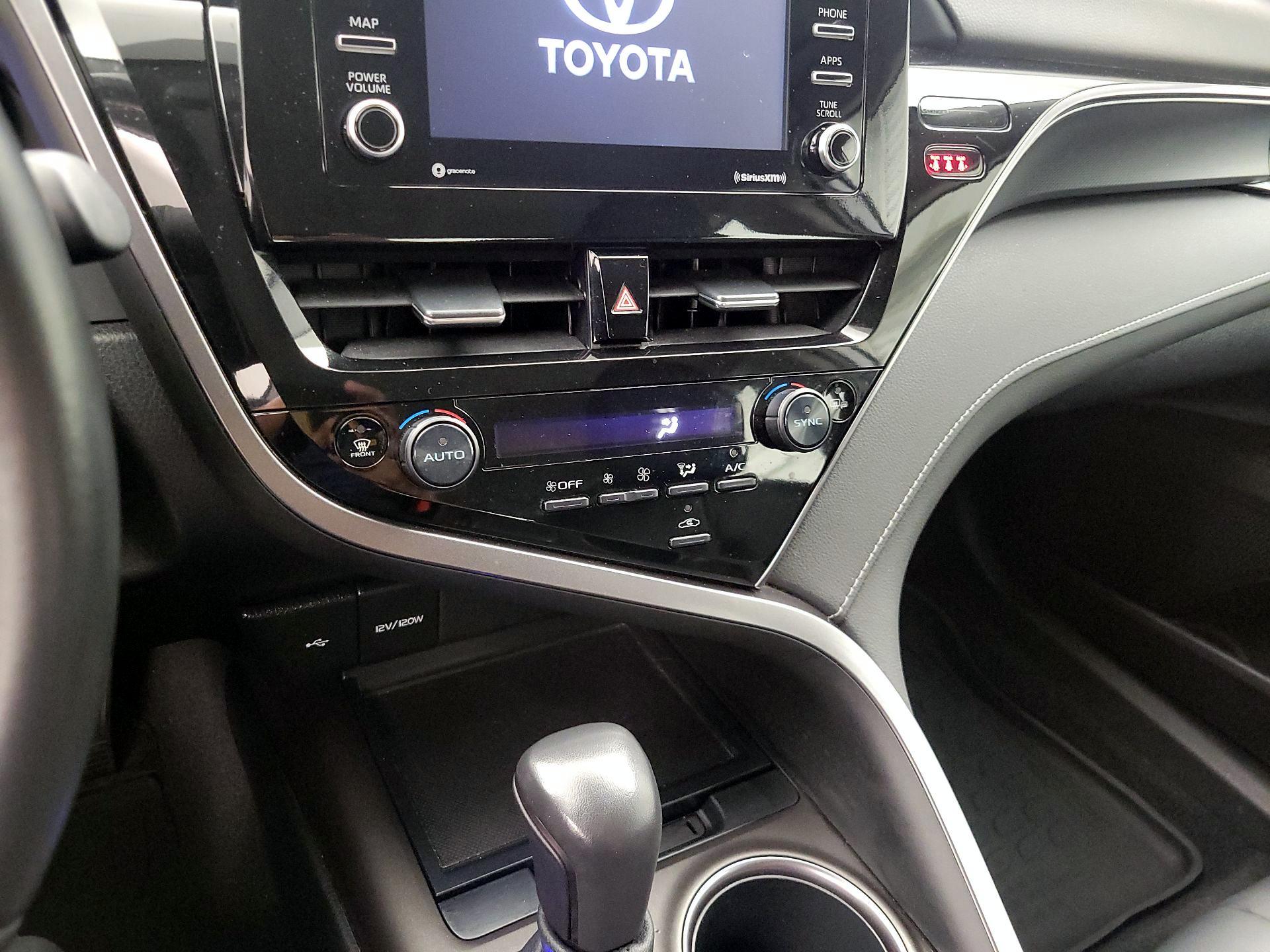 Thumbnail: 2023 Toyota Camry - 15