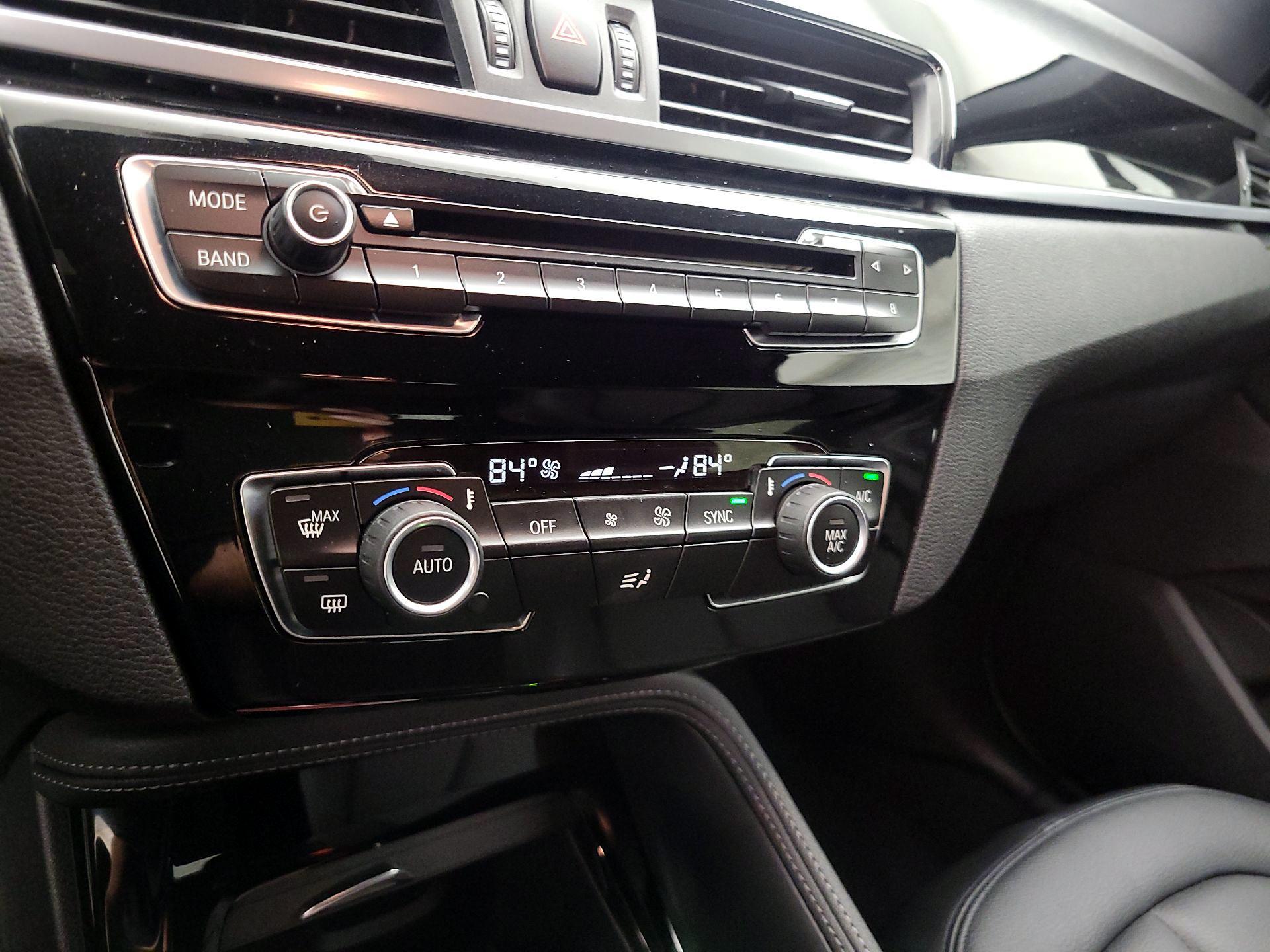 Thumbnail: 2016 BMW X1 - 15