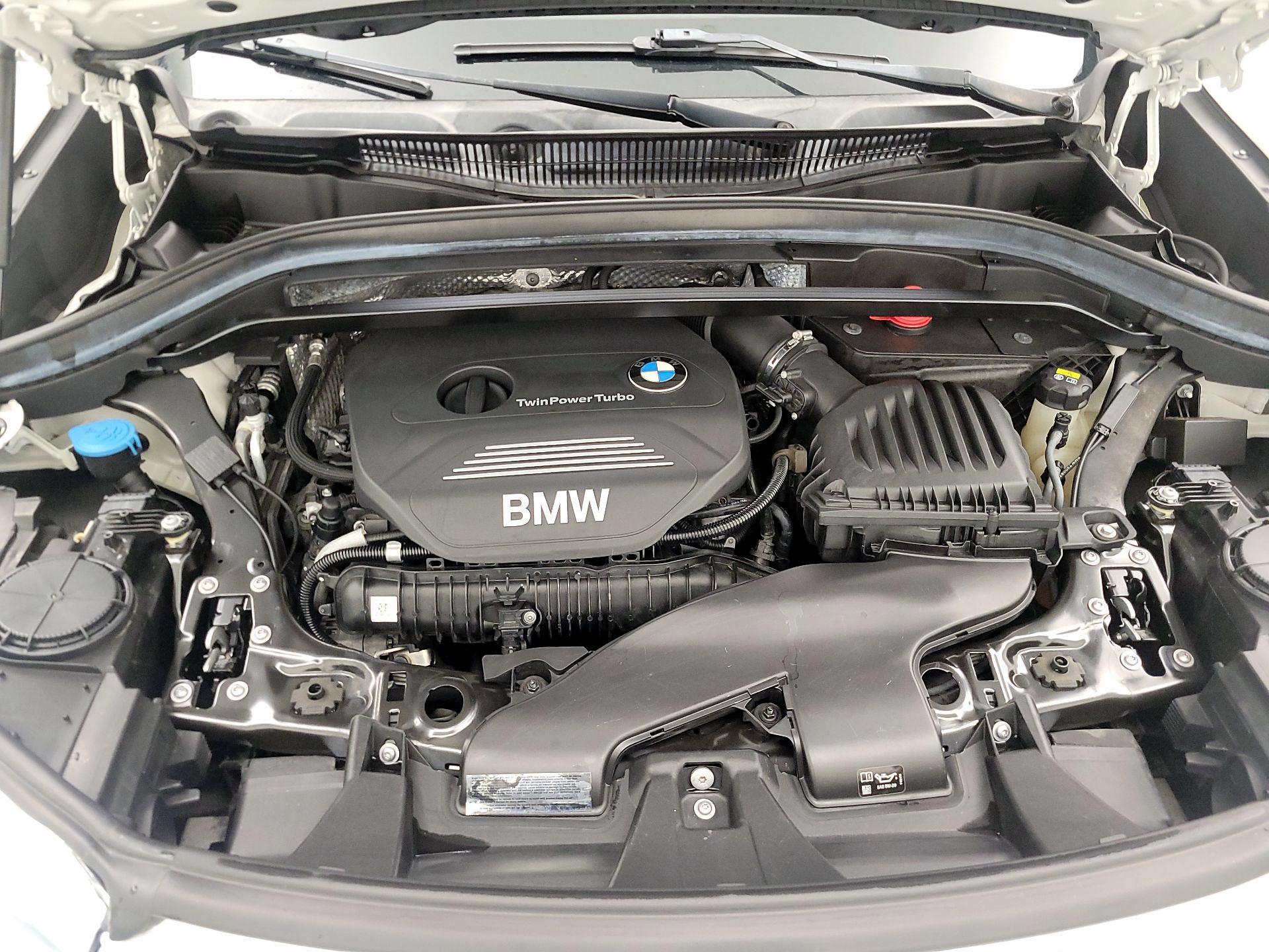 Thumbnail: 2016 BMW X1 - 20