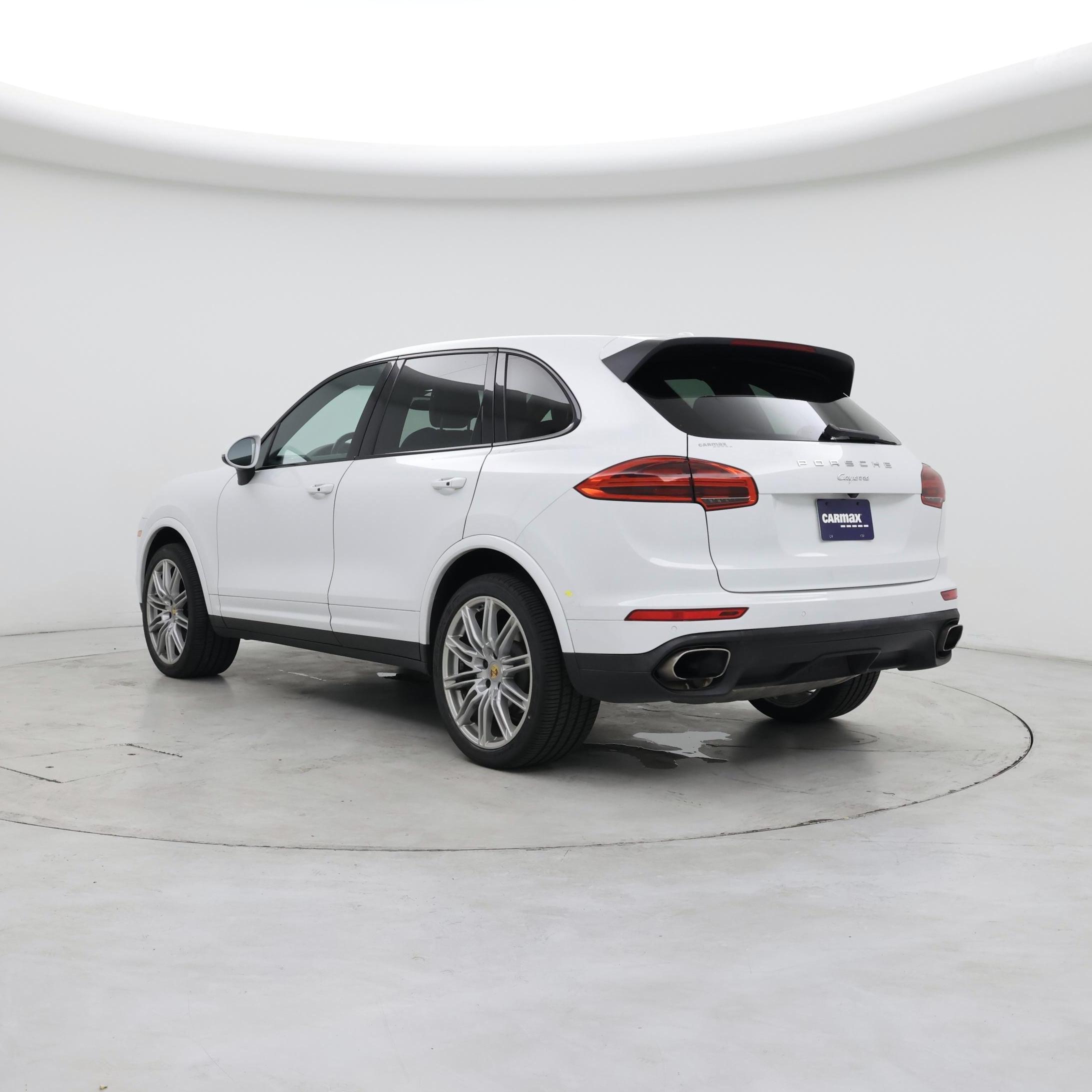 Thumbnail: 2018 Porsche Cayenne - 2