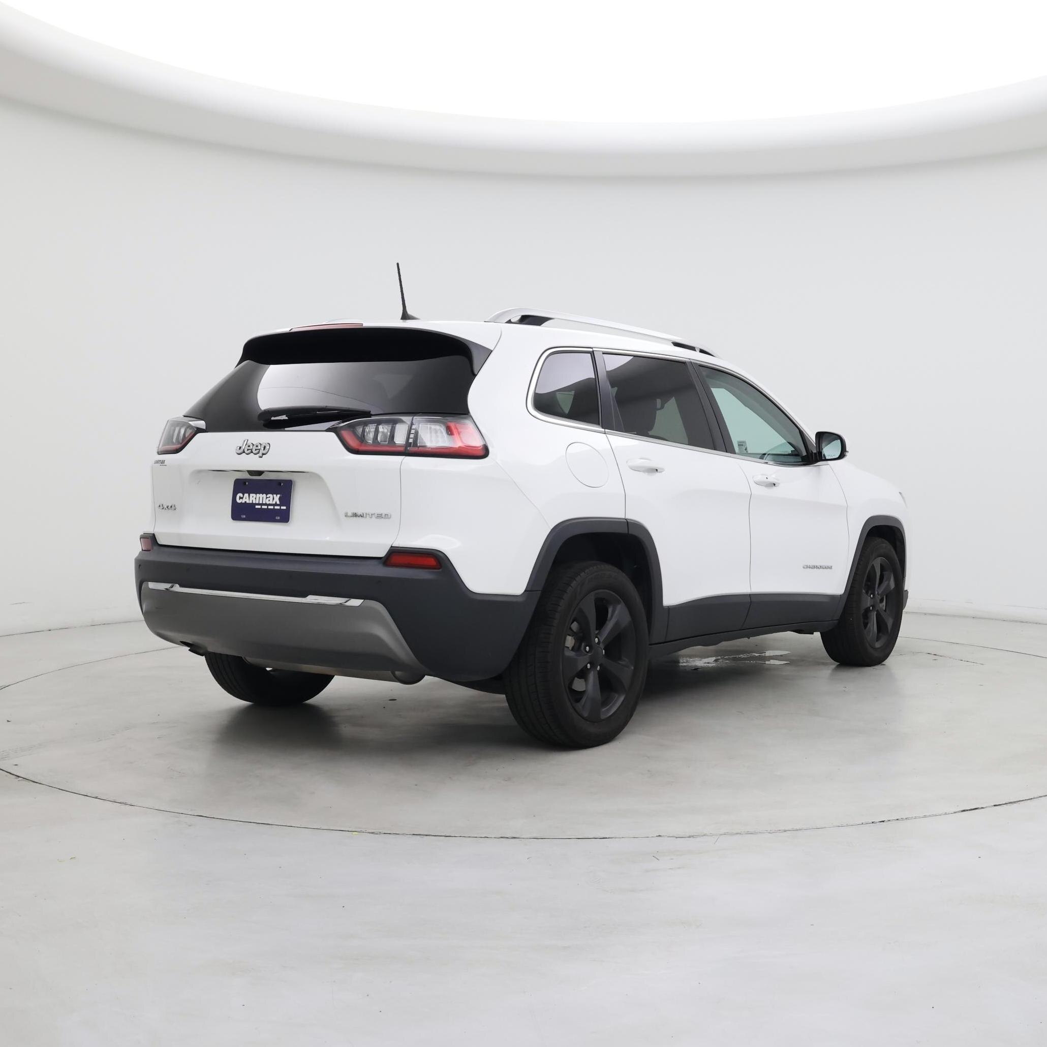 Thumbnail: 2019 Jeep Cherokee - 8