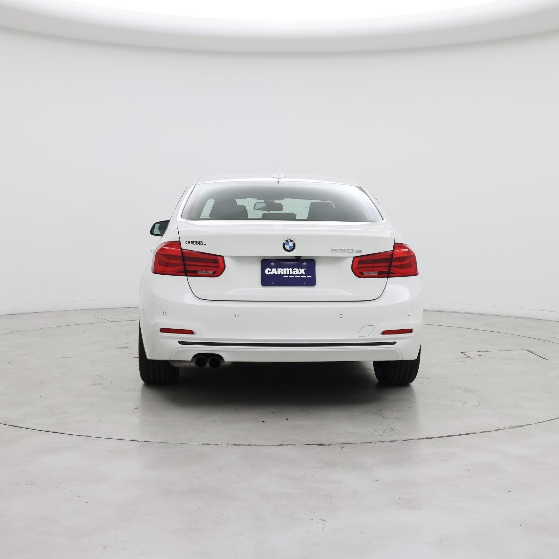 Thumbnail: 2018 BMW 3 Series - 6