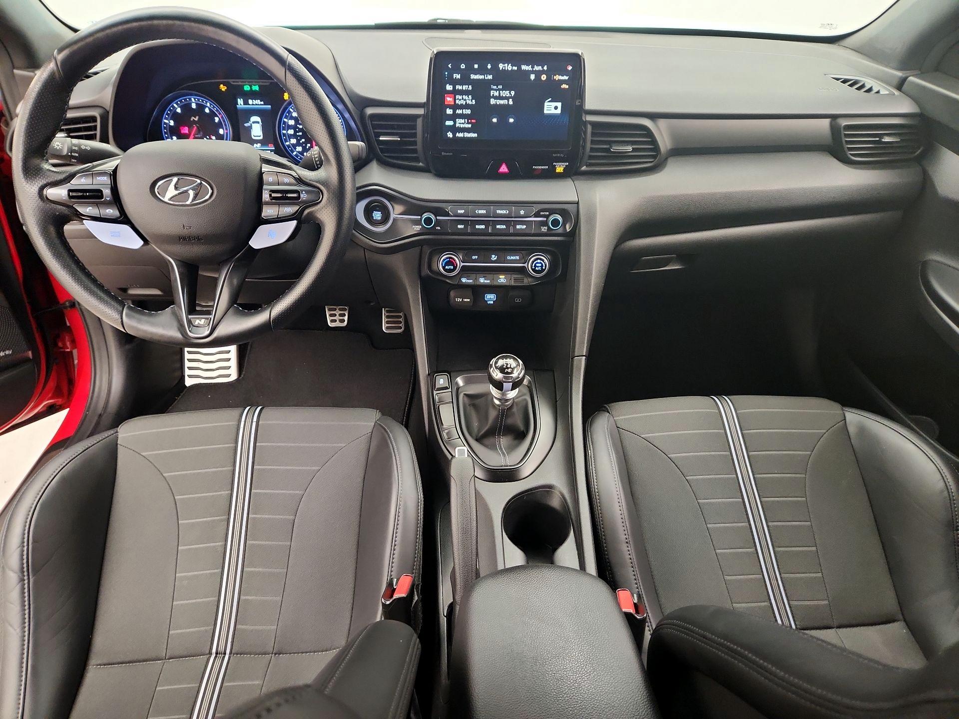 Thumbnail: 2022 Hyundai Veloster - 9