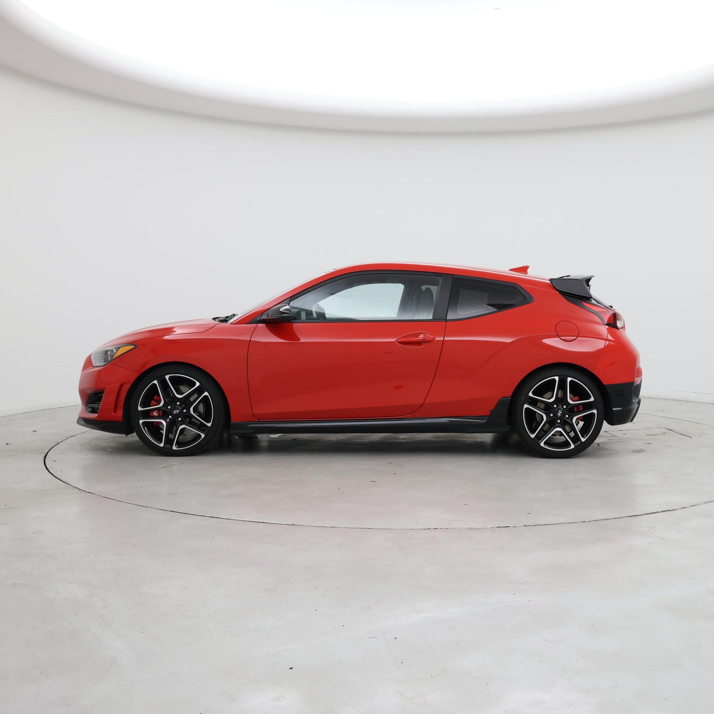 Thumbnail: 2022 Hyundai Veloster - 3
