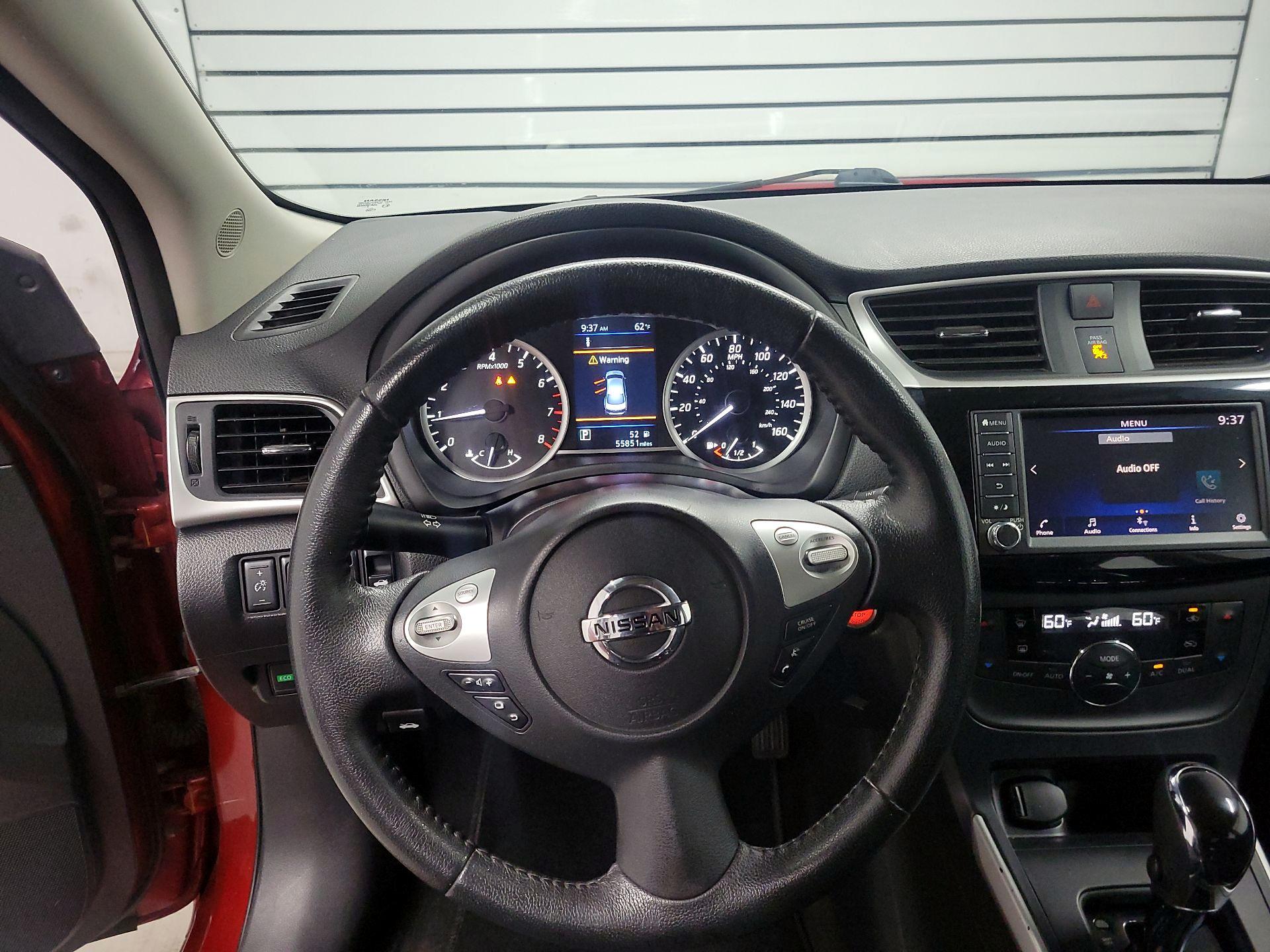 Thumbnail: 2019 Nissan Sentra - 10