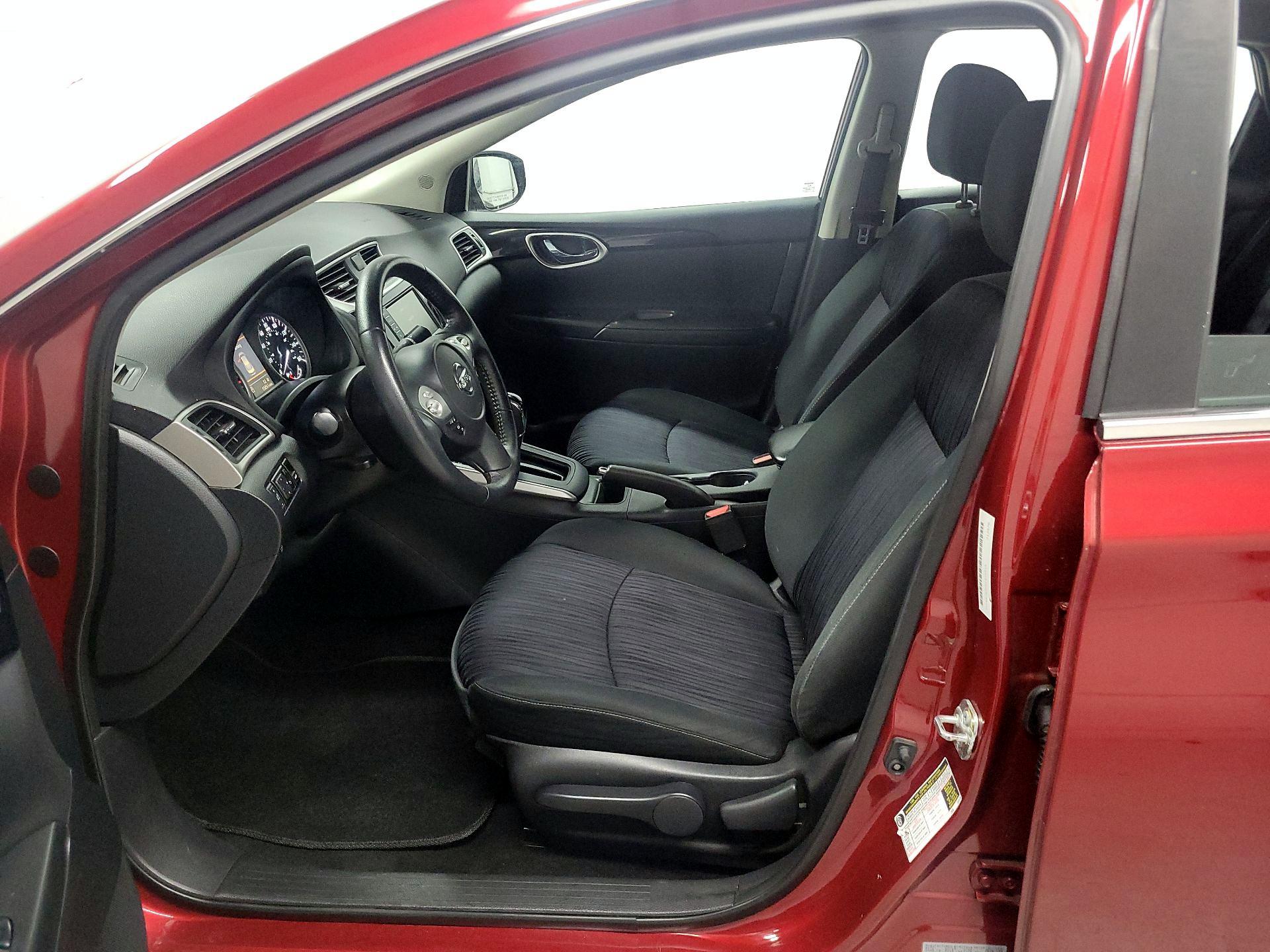 Thumbnail: 2019 Nissan Sentra - 11