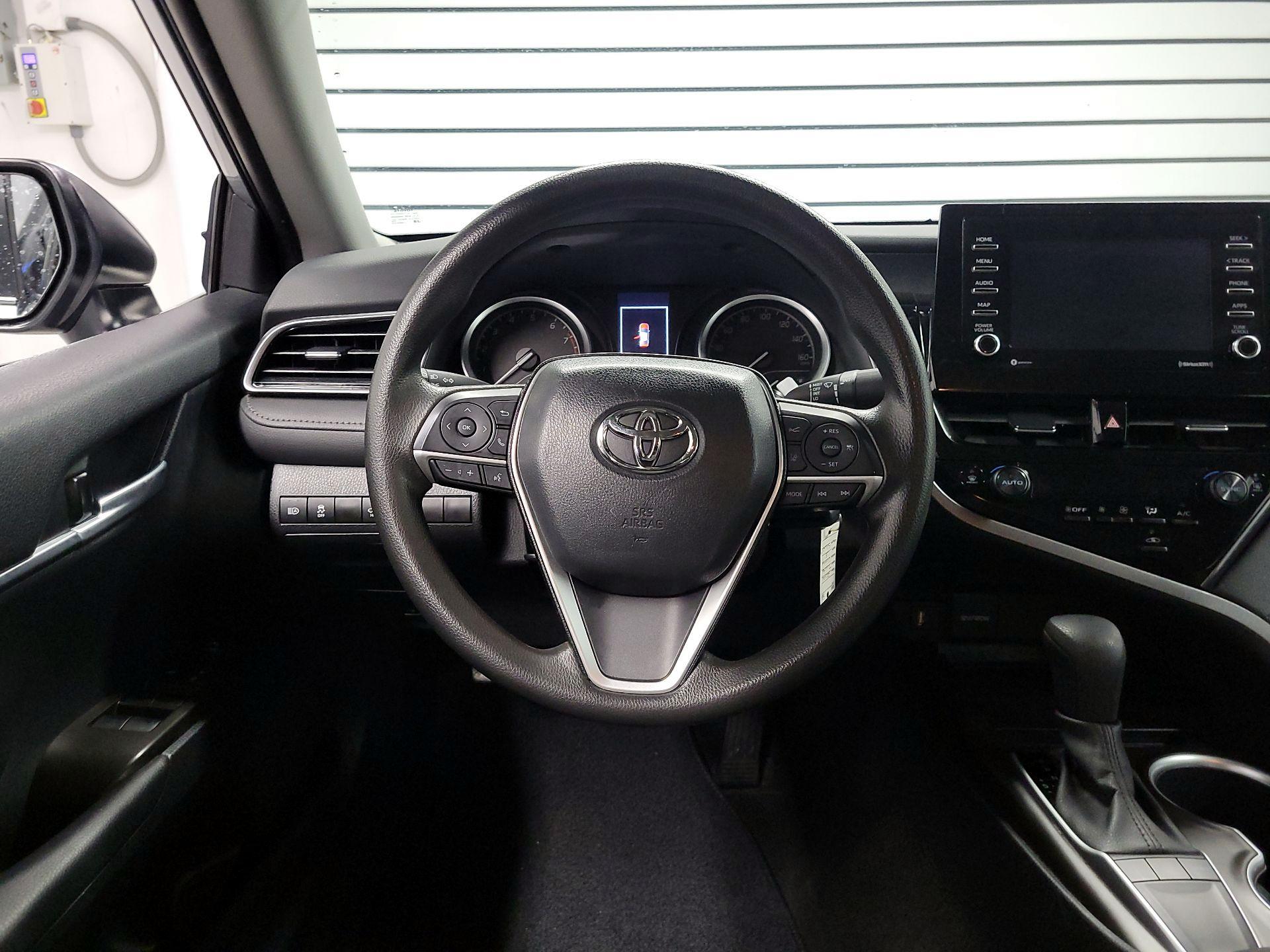 Thumbnail: 2024 Toyota Camry - 10