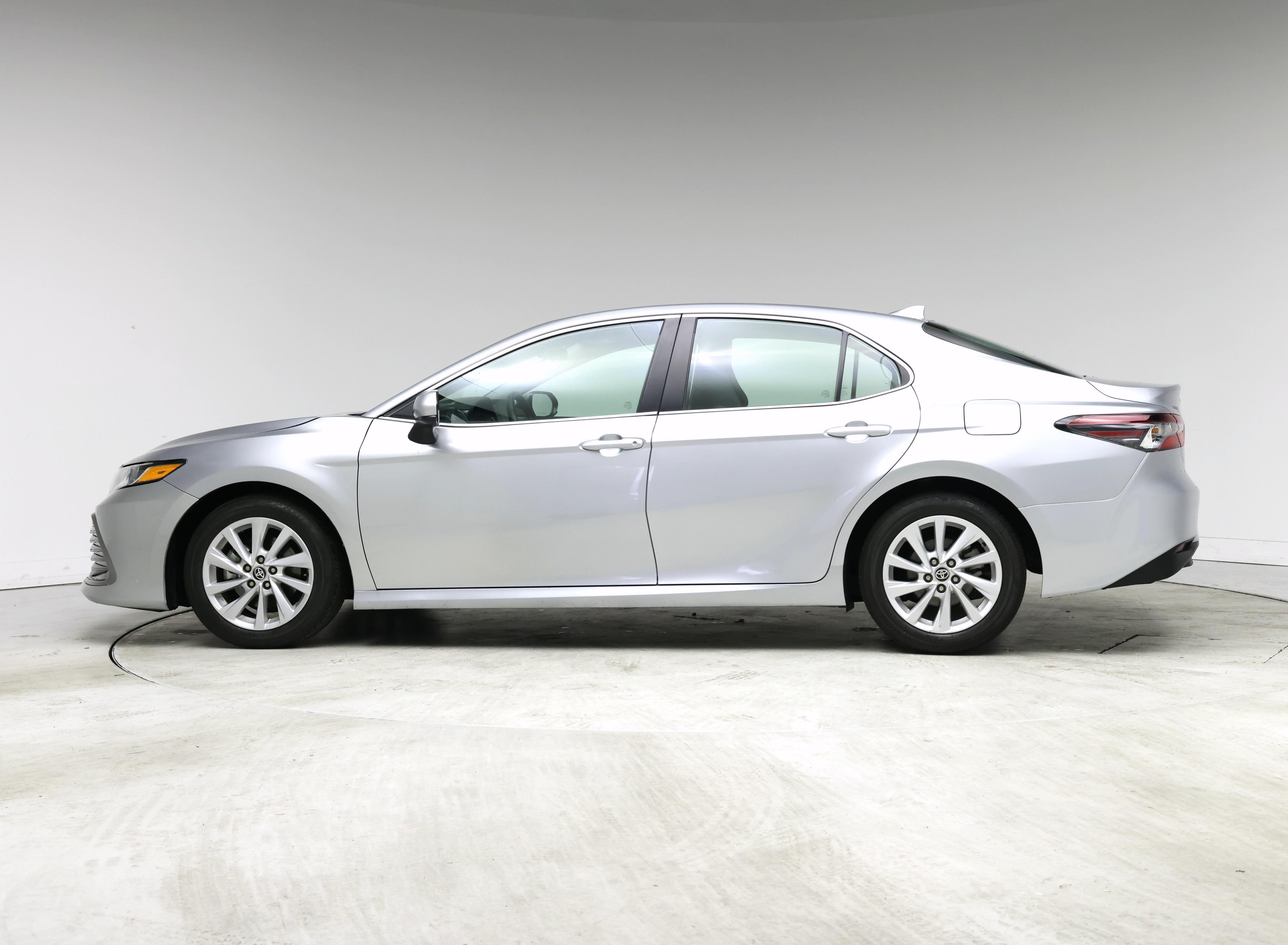 Thumbnail: 2024 Toyota Camry - 3