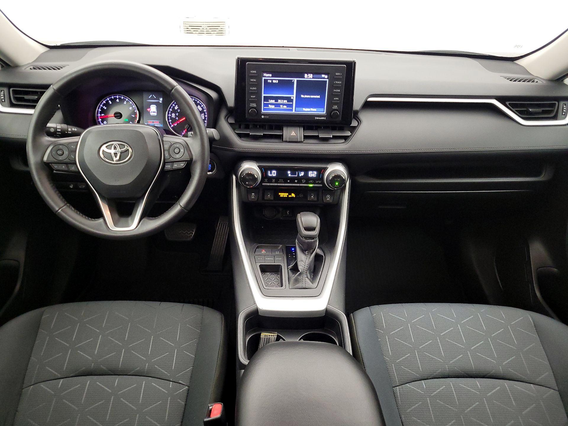 Thumbnail: 2021 Toyota RAV4 - 9