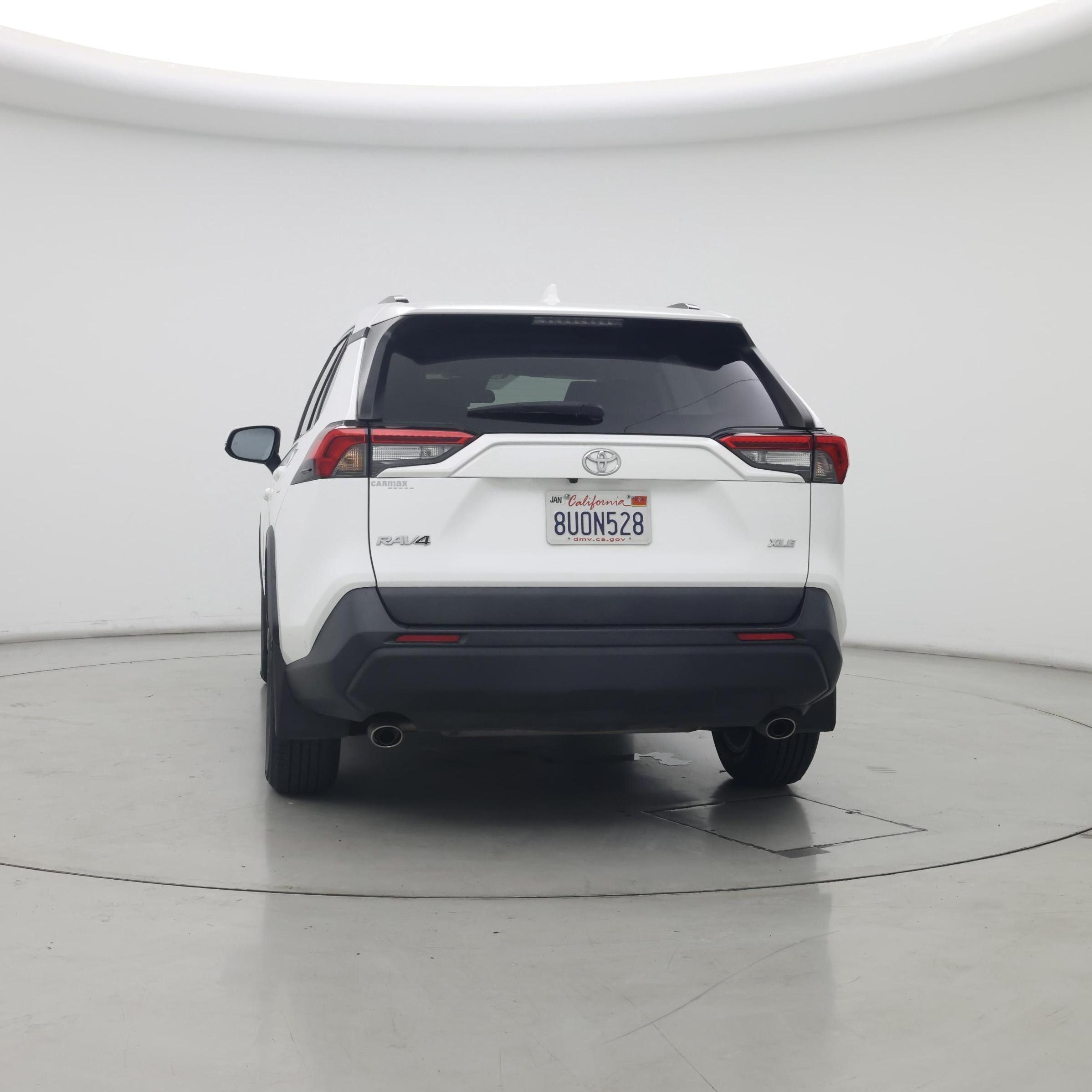 Thumbnail: 2021 Toyota RAV4 - 6