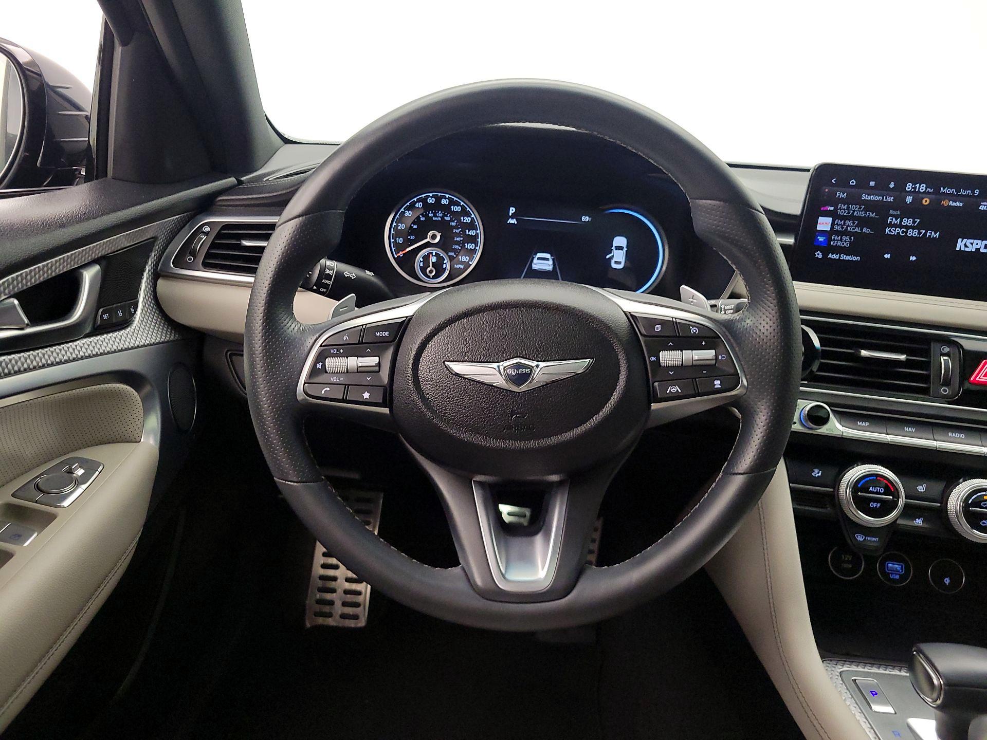 Thumbnail: 2023 Genesis G70 - 10