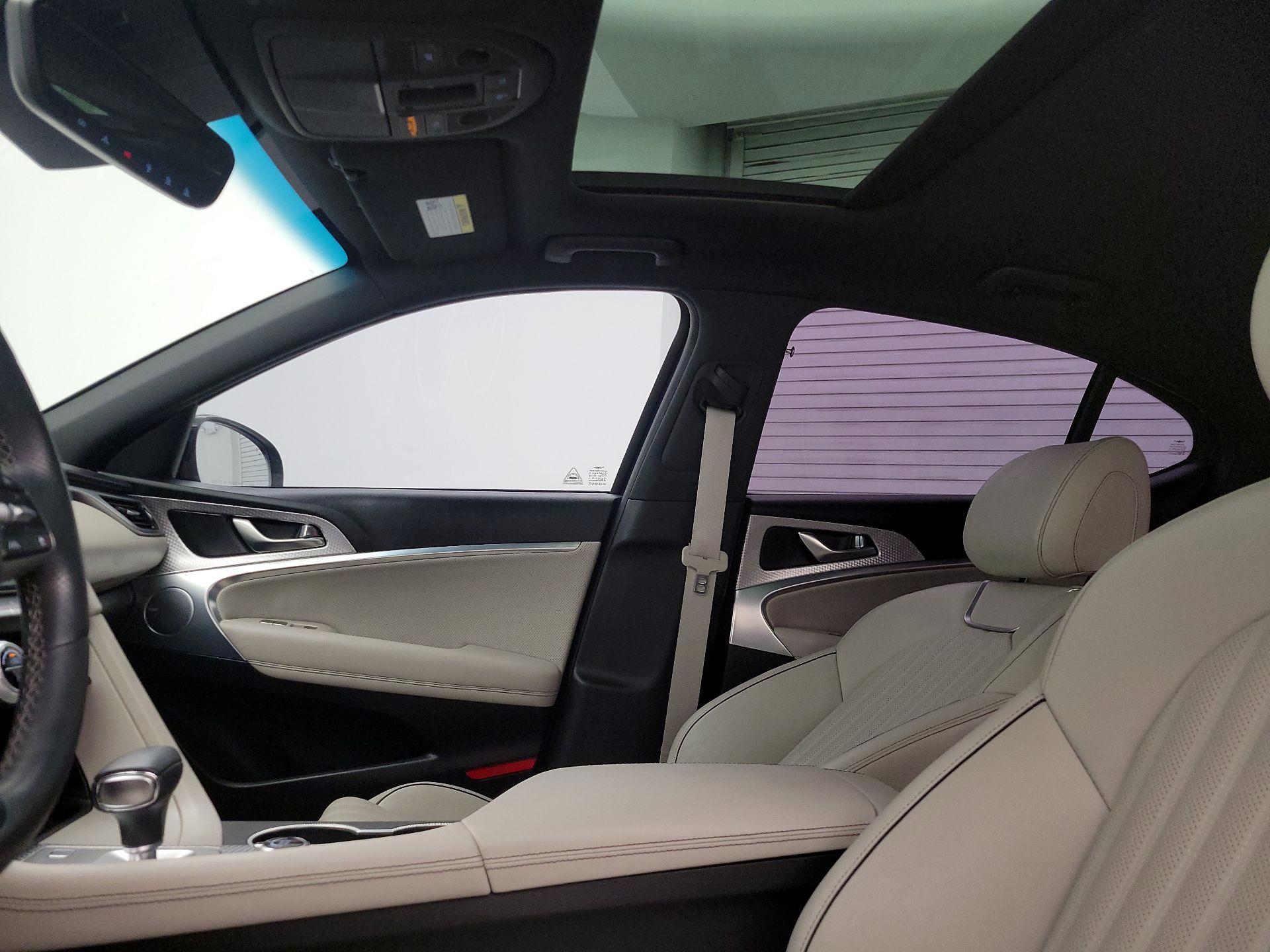 Thumbnail: 2023 Genesis G70 - 19