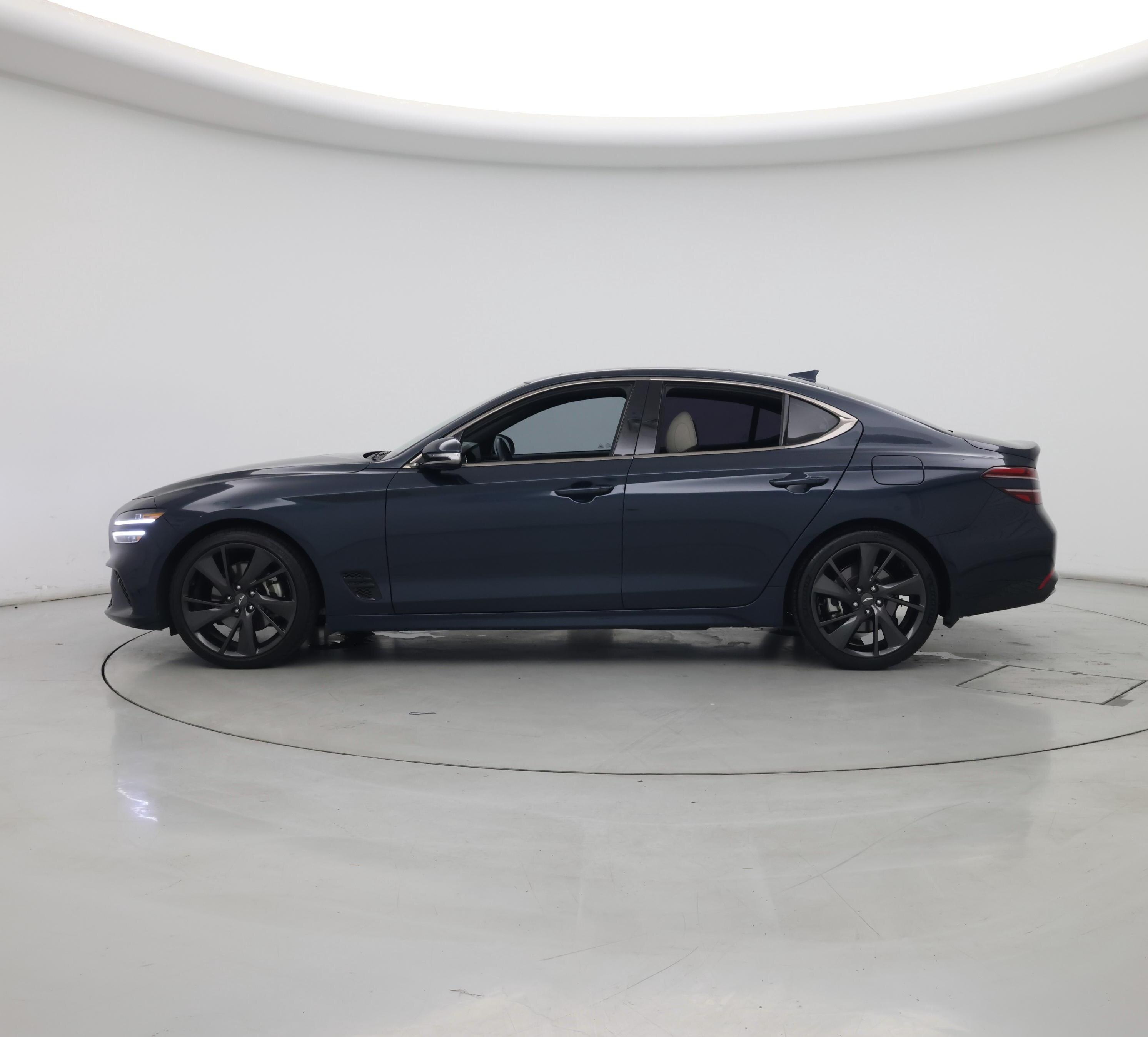 Thumbnail: 2023 Genesis G70 - 3