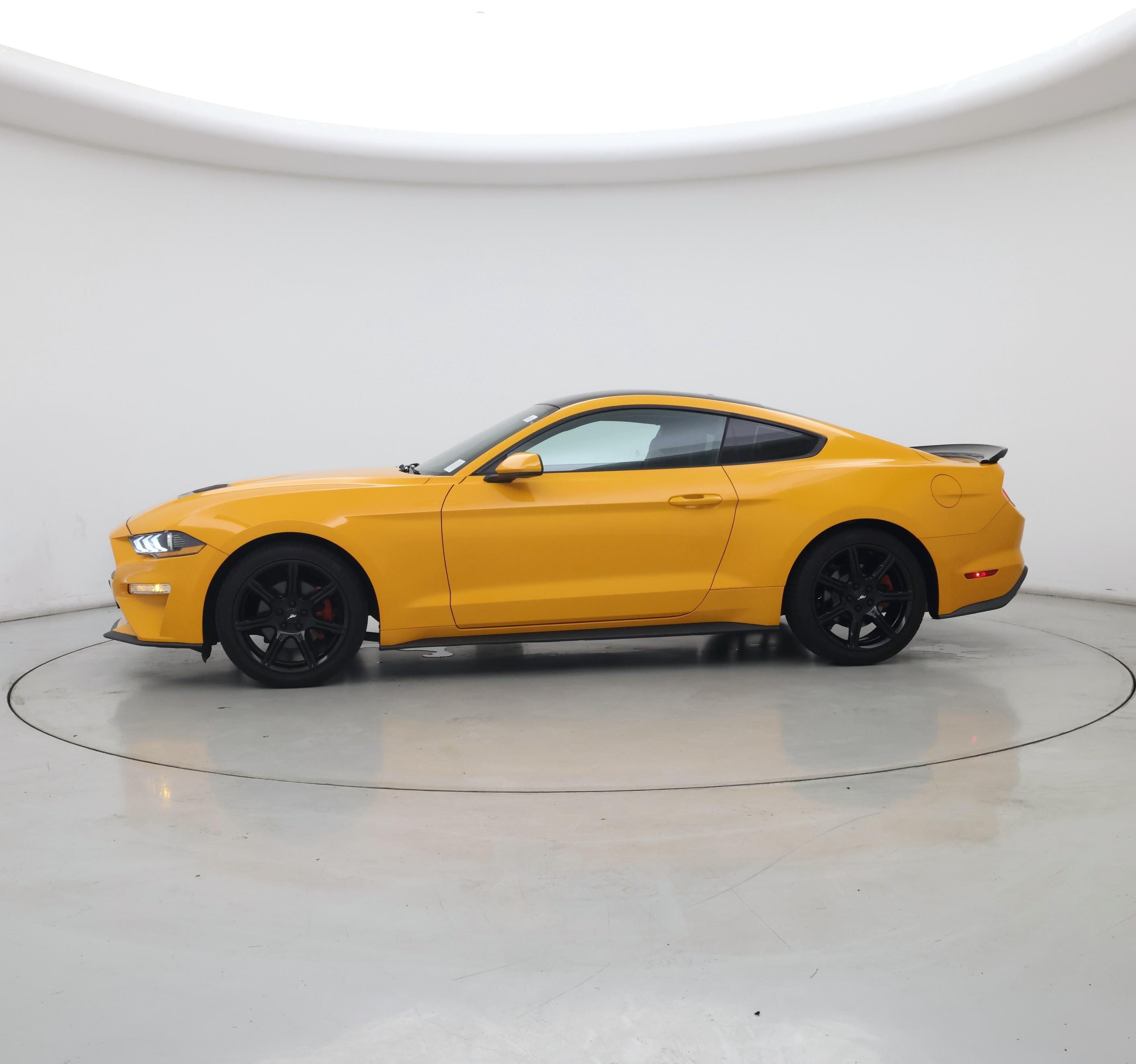 Thumbnail: 2019 Ford Mustang - 3