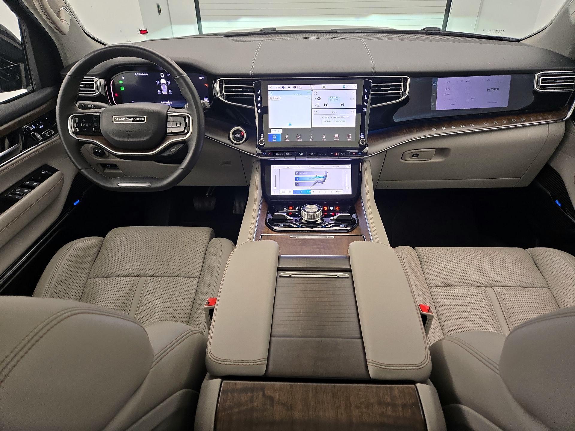 Thumbnail: 2023 Jeep Grand Wagoneer - 9