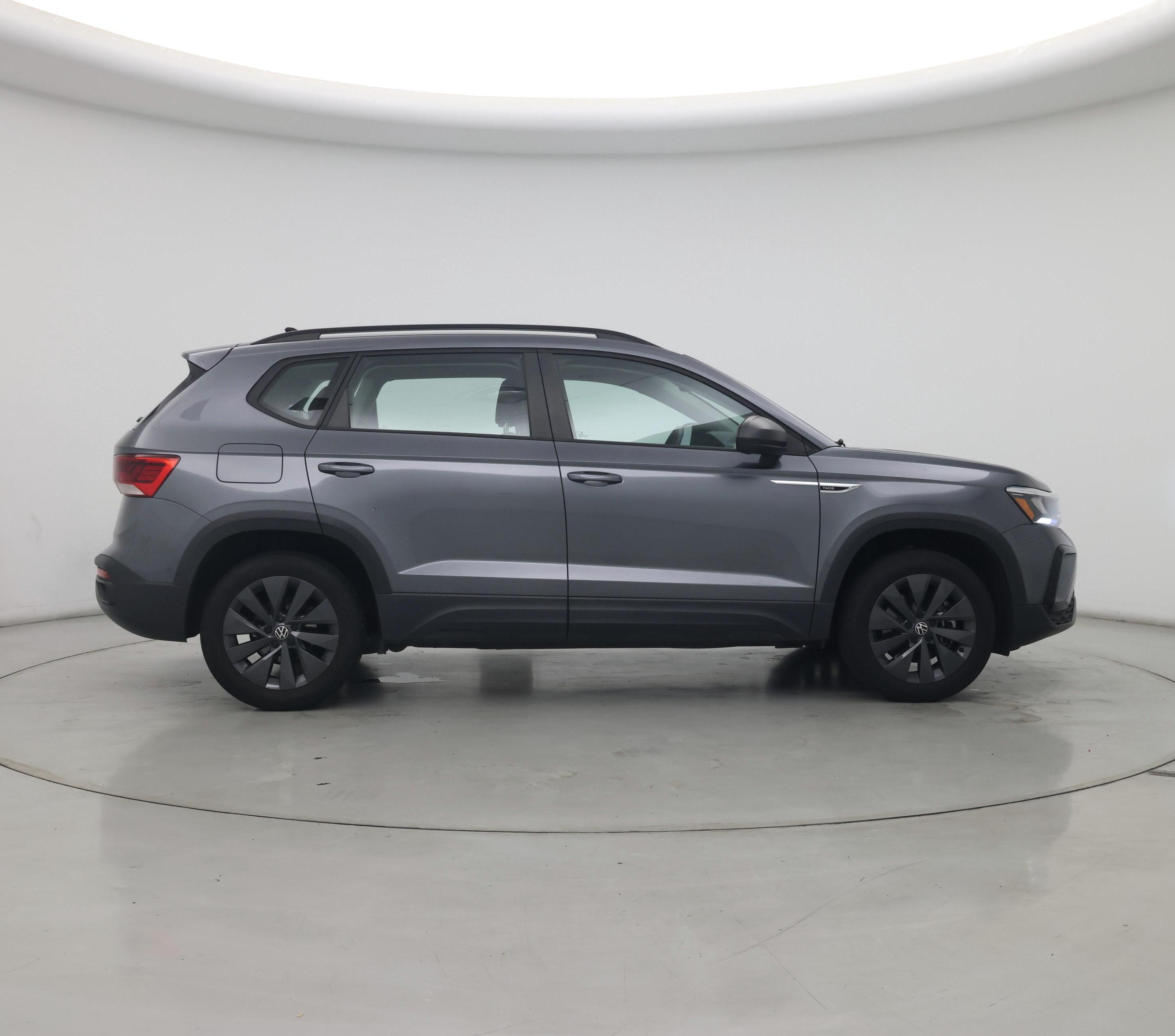 Thumbnail: 2023 Volkswagen Taos - 7