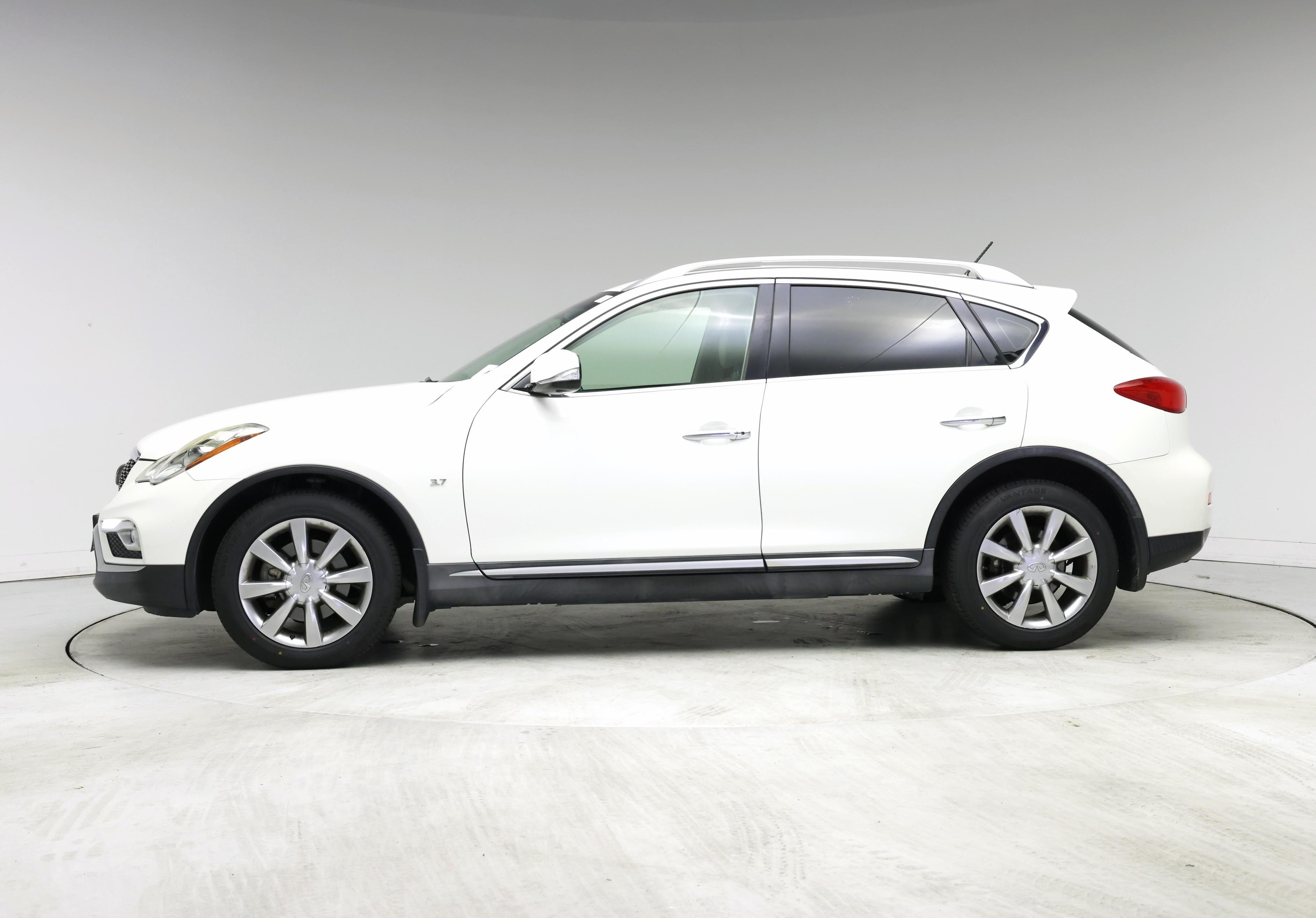 Thumbnail: 2016 INFINITI QX50 - 3
