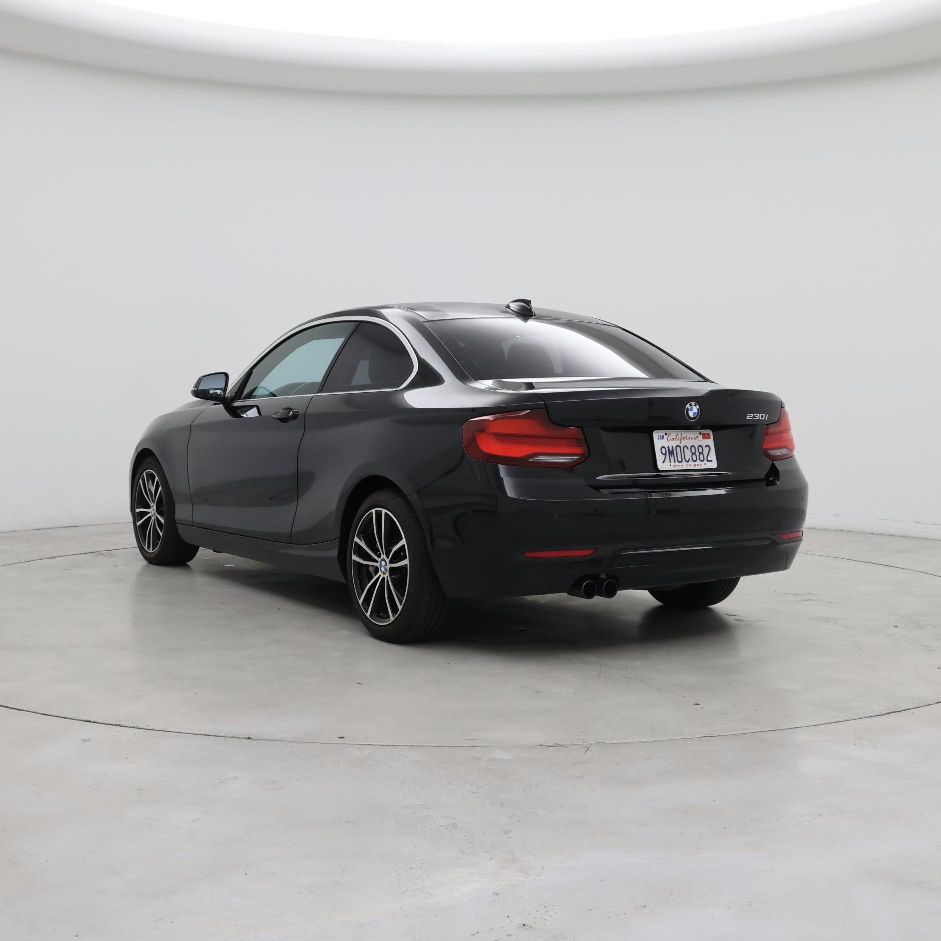 Thumbnail: 2021 BMW 2 Series - 2