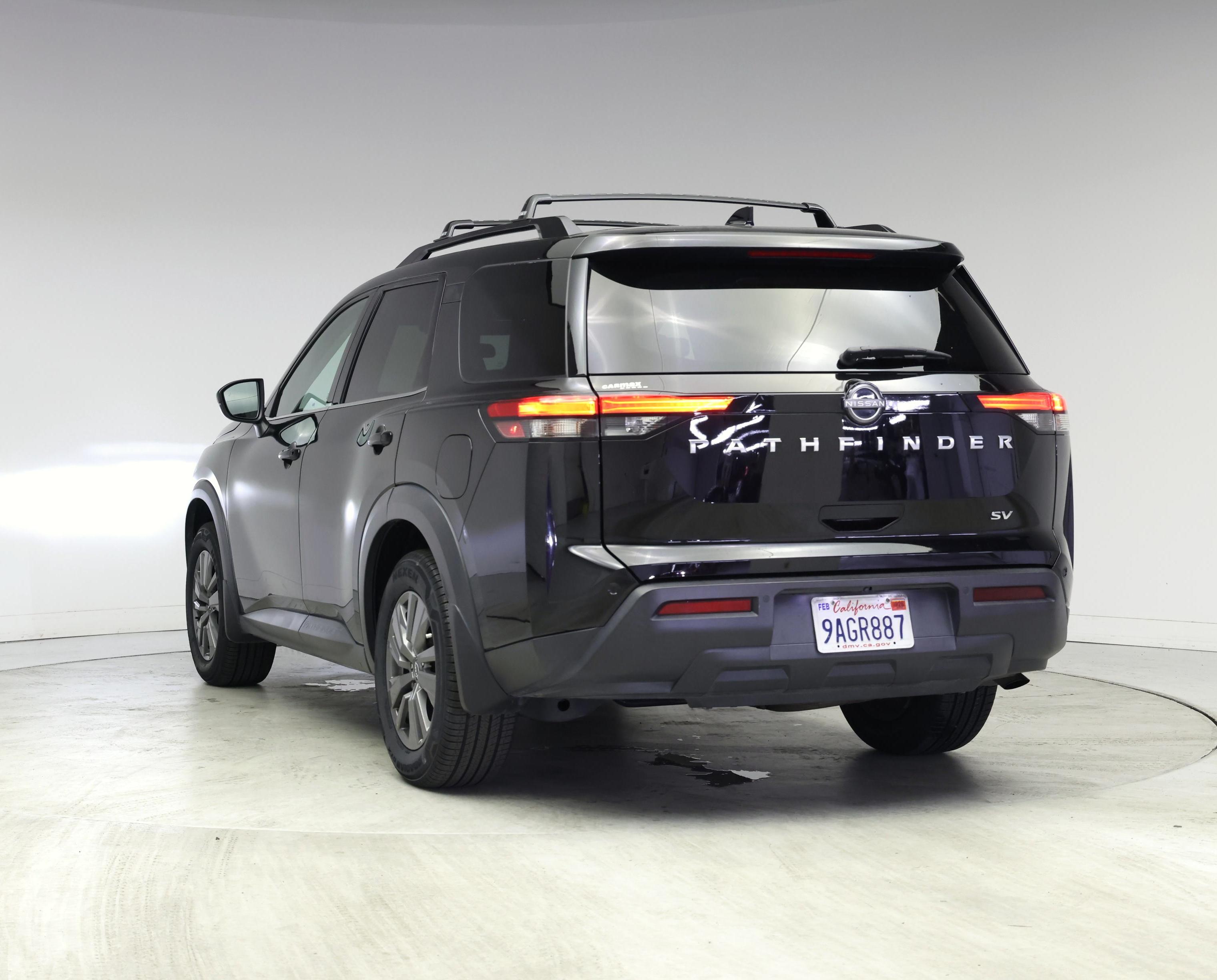 Thumbnail: 2022 Nissan Pathfinder - 2