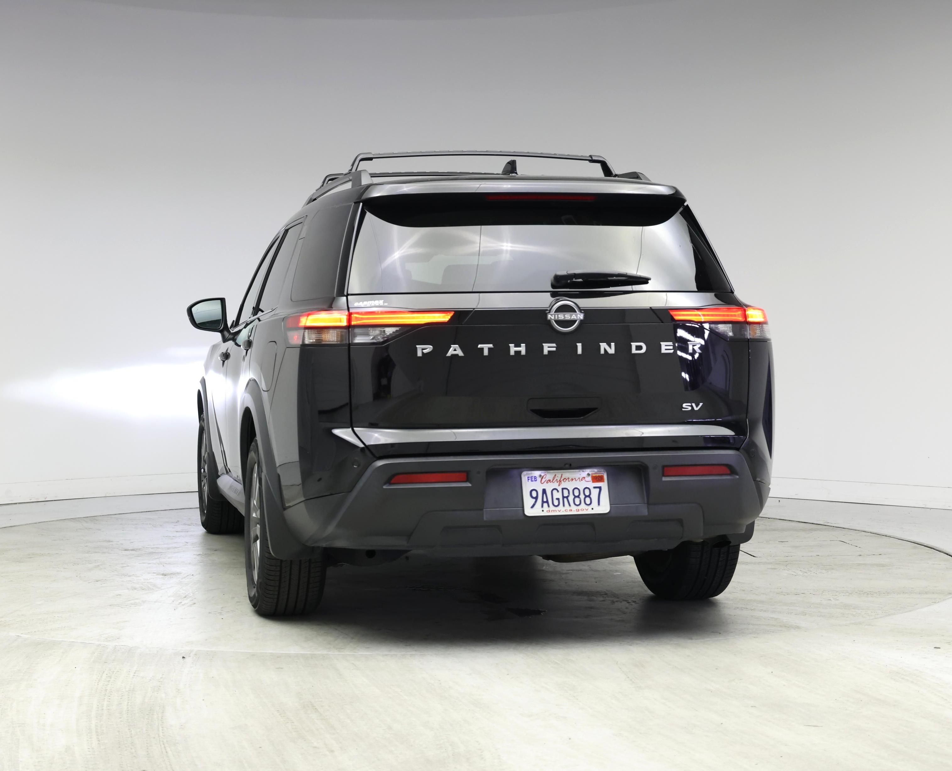 Thumbnail: 2022 Nissan Pathfinder - 6