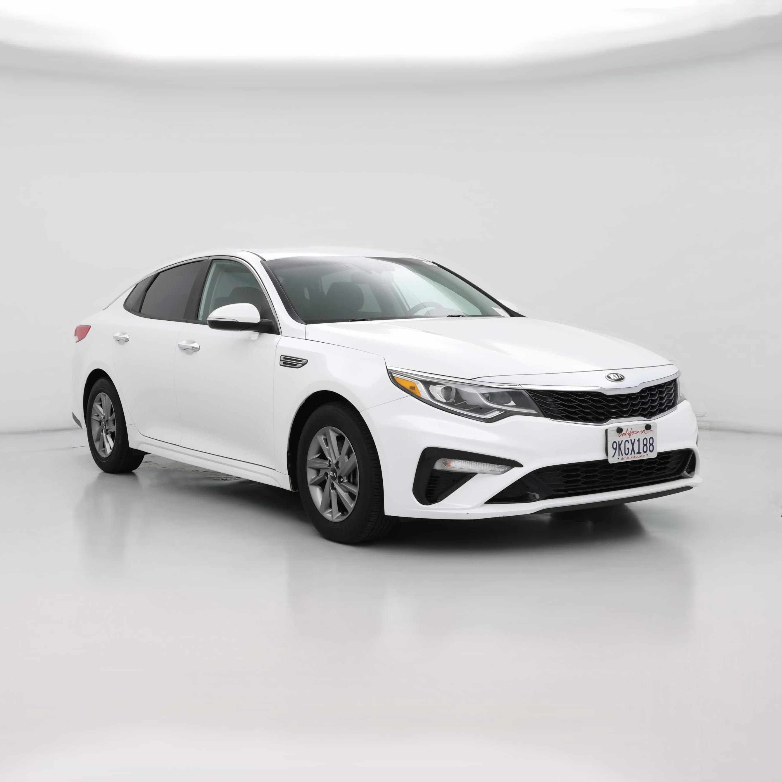 Thumbnail: 2019 Kia Optima - 1